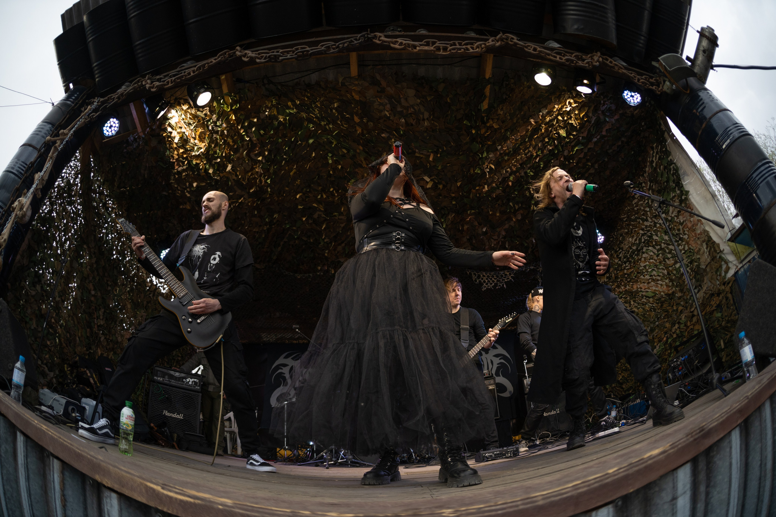 Фестиваль «ПОСРЕДИ КЛАДБИЩ И БОЛОТ»|Архангельск. Концертный и репортажный фотограф в Санкт-Петербурге Слава Пахомов