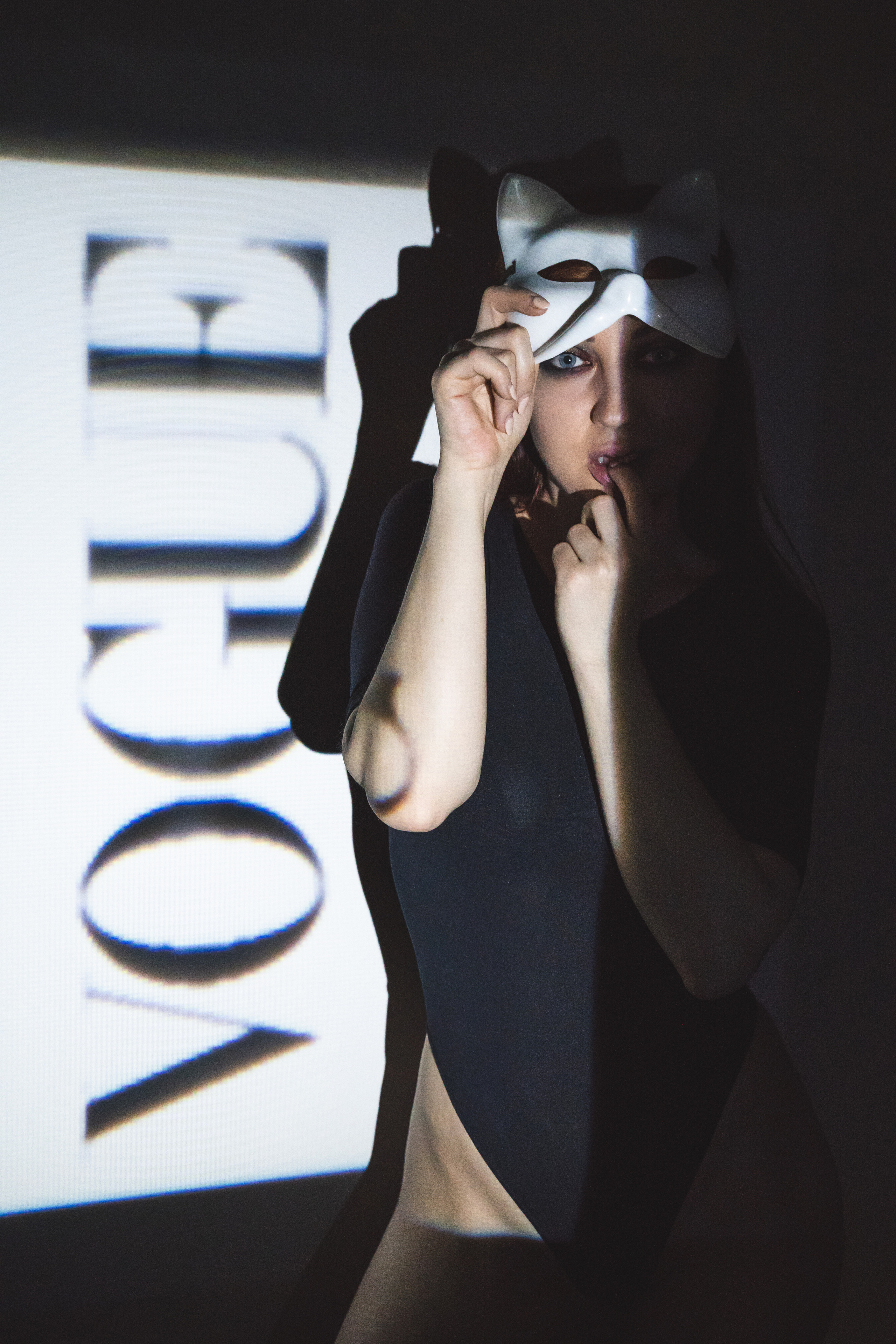 Home Vog. Визуальный художник «Границы внутри»