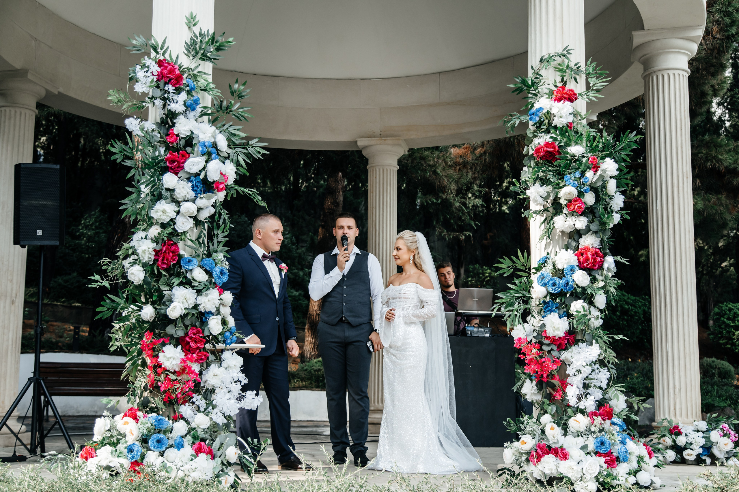 Анонс свадьбы для Ксении и Эдуарда. Свадебный фотограф в Крыму и Севастополе Ольга Баскакова