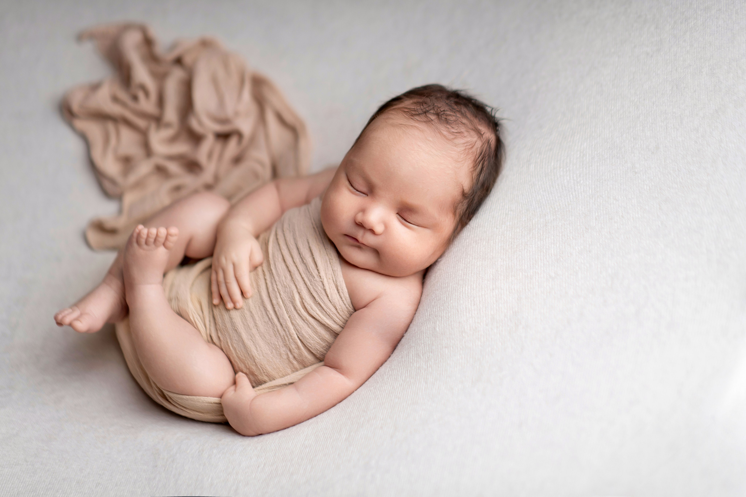 Newborn. Творческая команда Ульяшевы, свадебная и семейная фотография. Кахахста