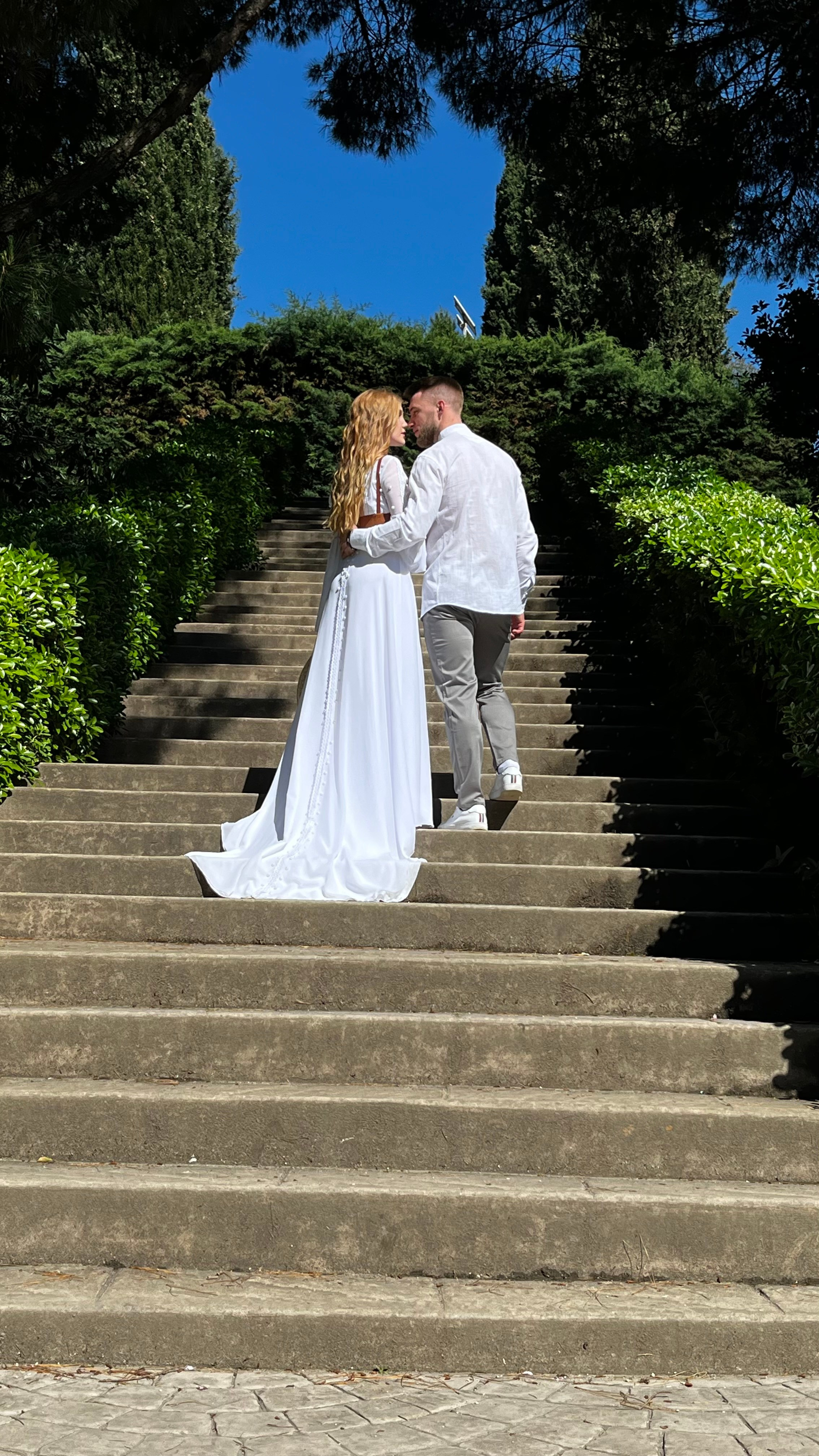 Лавстори фотосессия в парке. Софья и Сергей. Портретный и лавстори фотограф в Стерлитамаке Альбина Шарт