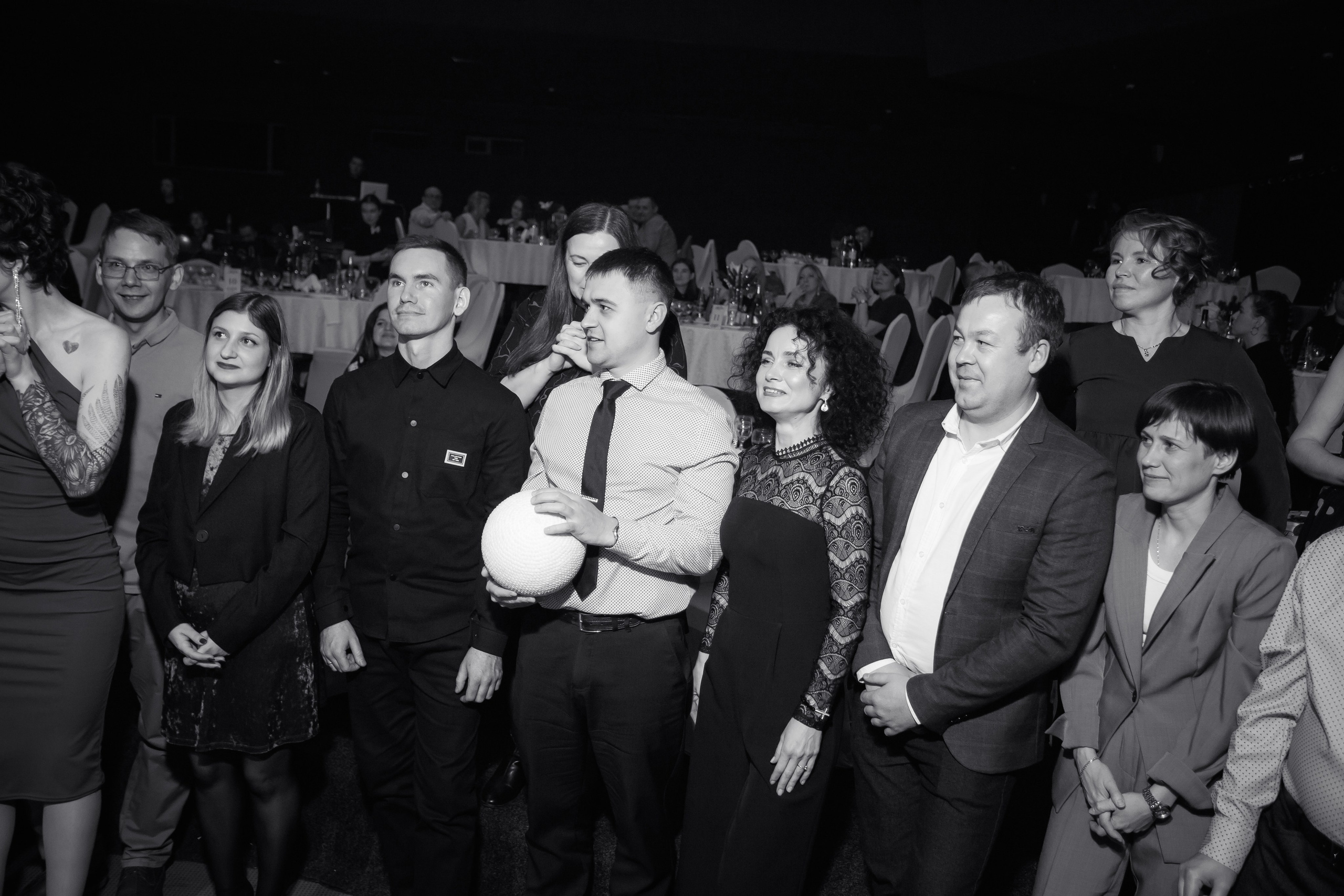 РЕПОРТАЖ: НОВЫЙ ГОД В ДК МЕТАЛЛУРГ. Профессиональный фотограф в Ижевске Леша Петров