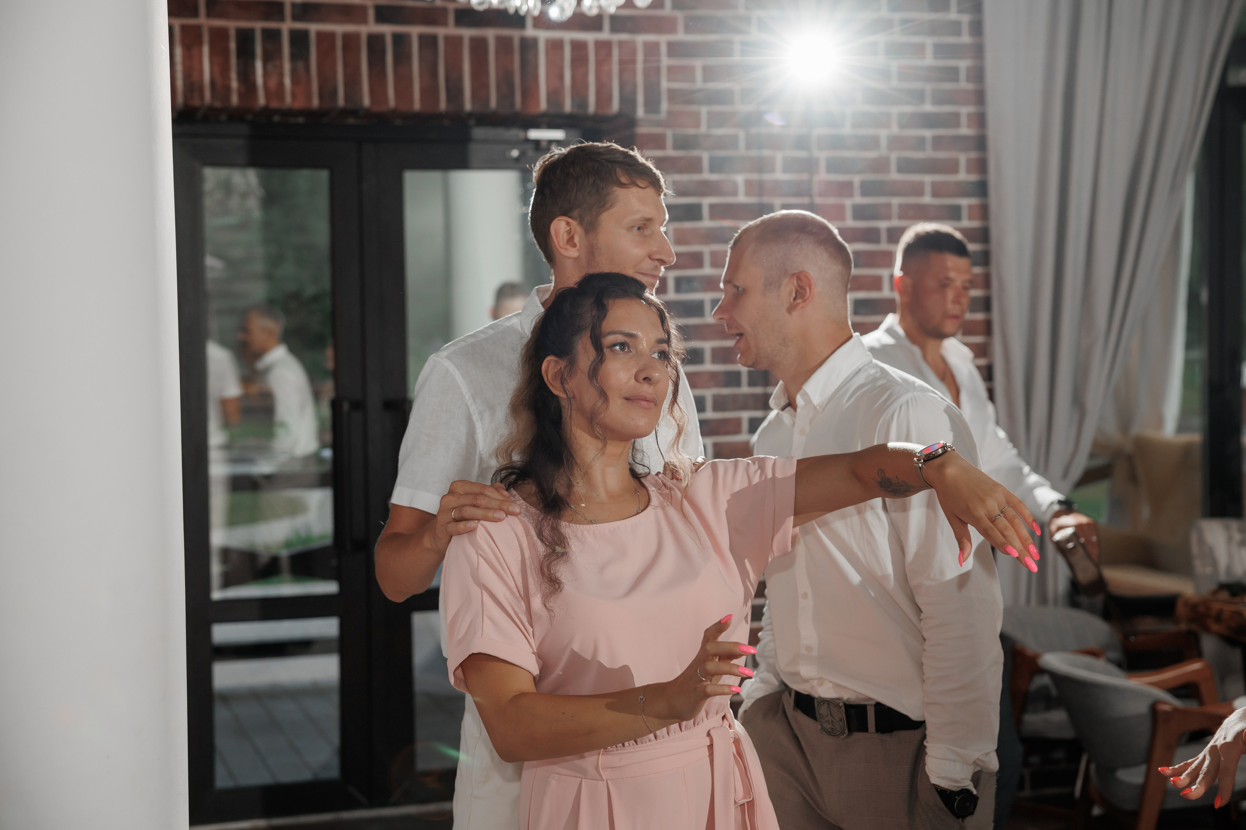 Полина и Дмитрий, загородный клуб «Барин», ЗАГС в г. Пушкино. Свадебный и репортажный фотограф (Москва, Королев и другие)