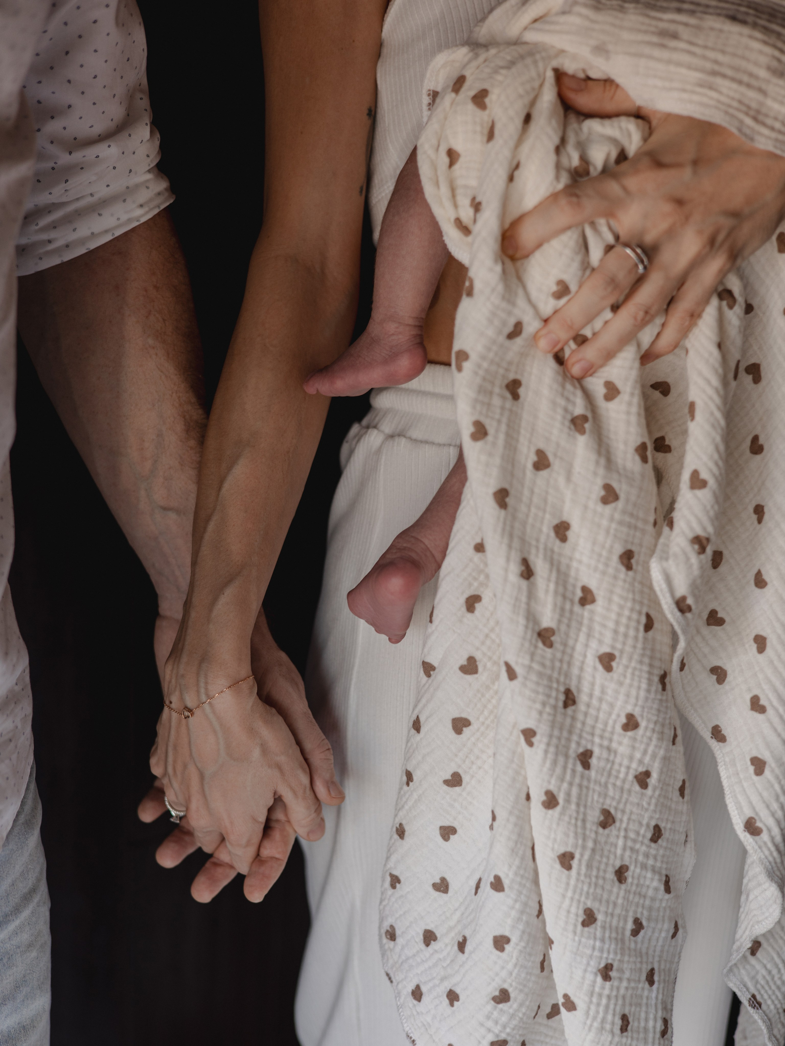 Фотограф для домашней фотосессии. Фотограф новорожденных Екатеринбург, детский фотограф в Екатеринбурге,