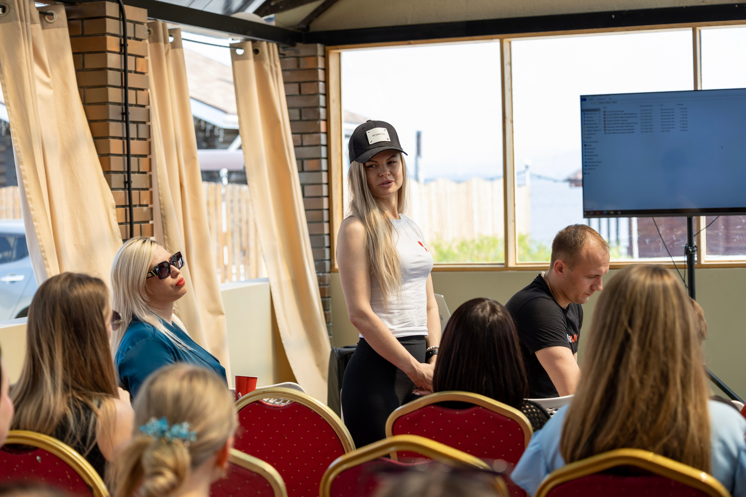 Корпоратив Альфа-Банк. Репортажный и портретный фотограф в Владивостоке