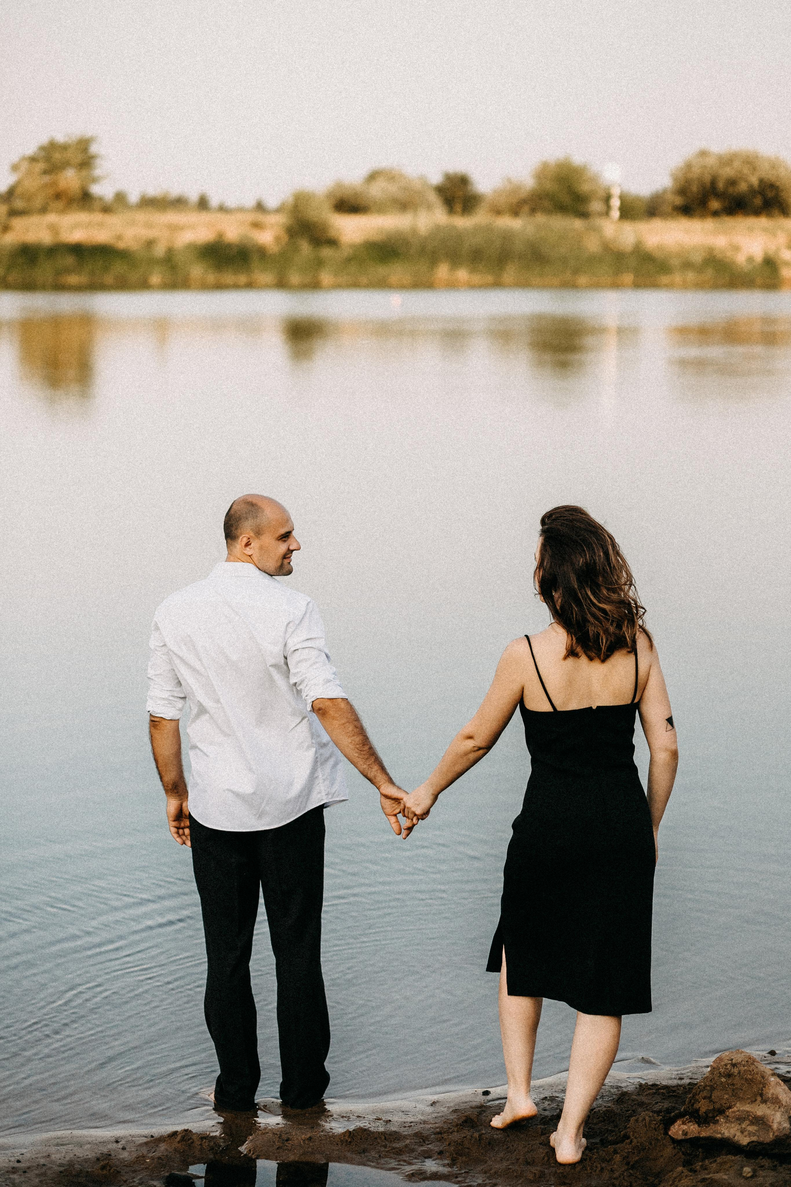 С бала на берег реки. Портретный фотограф в Минске Анна Волейко