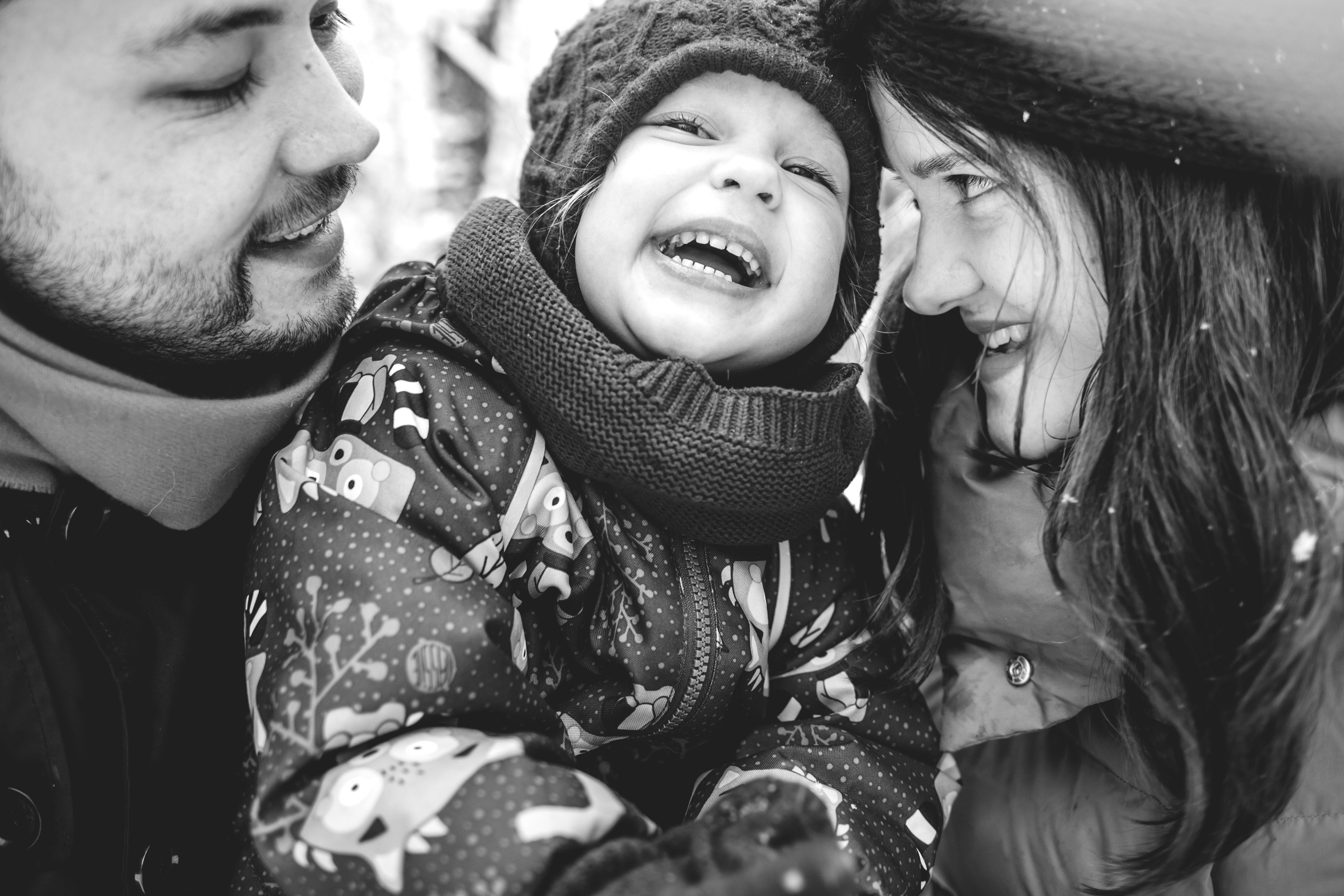 Снежный день в еловом лесу. Портретный фотограф в Минске Анна Волейко