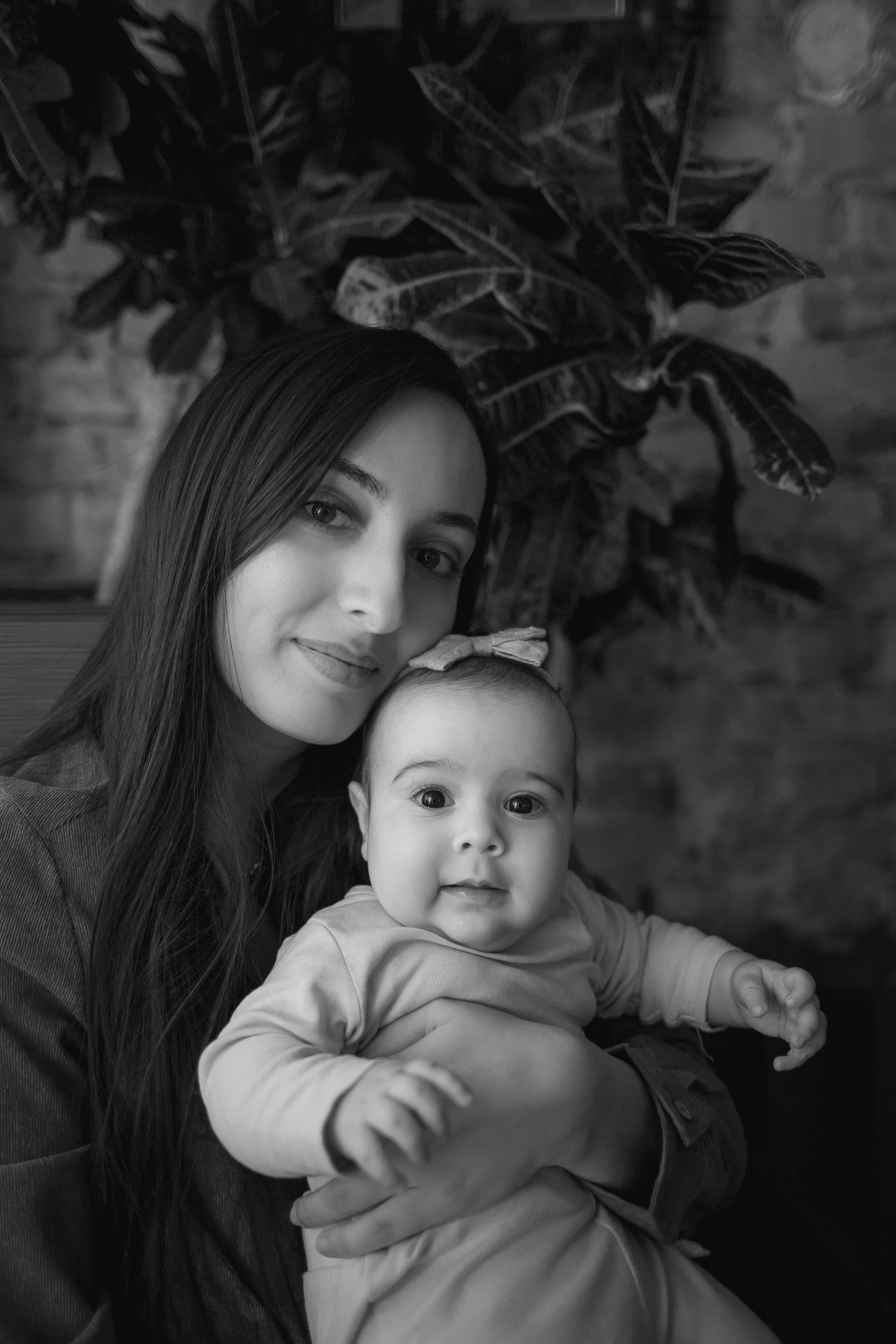 Первый выход в свет для Евы. Портретный фотограф в Минске Анна Волейко