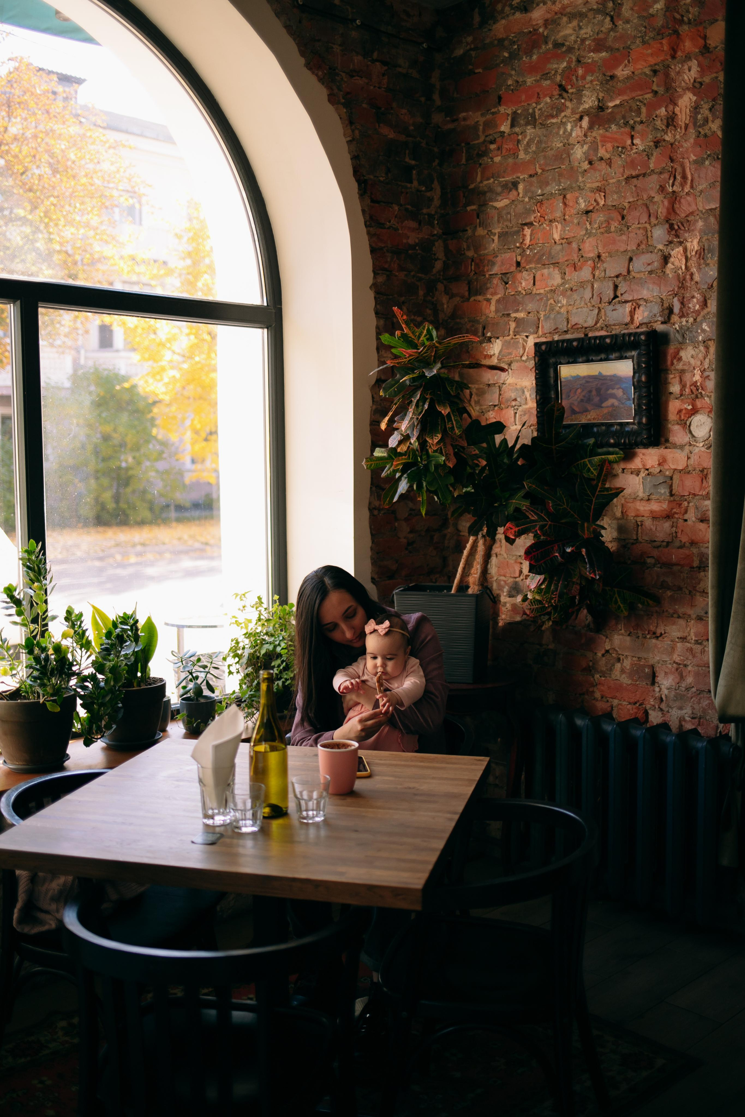 Первый выход в свет для Евы. Портретный фотограф в Минске Анна Волейко