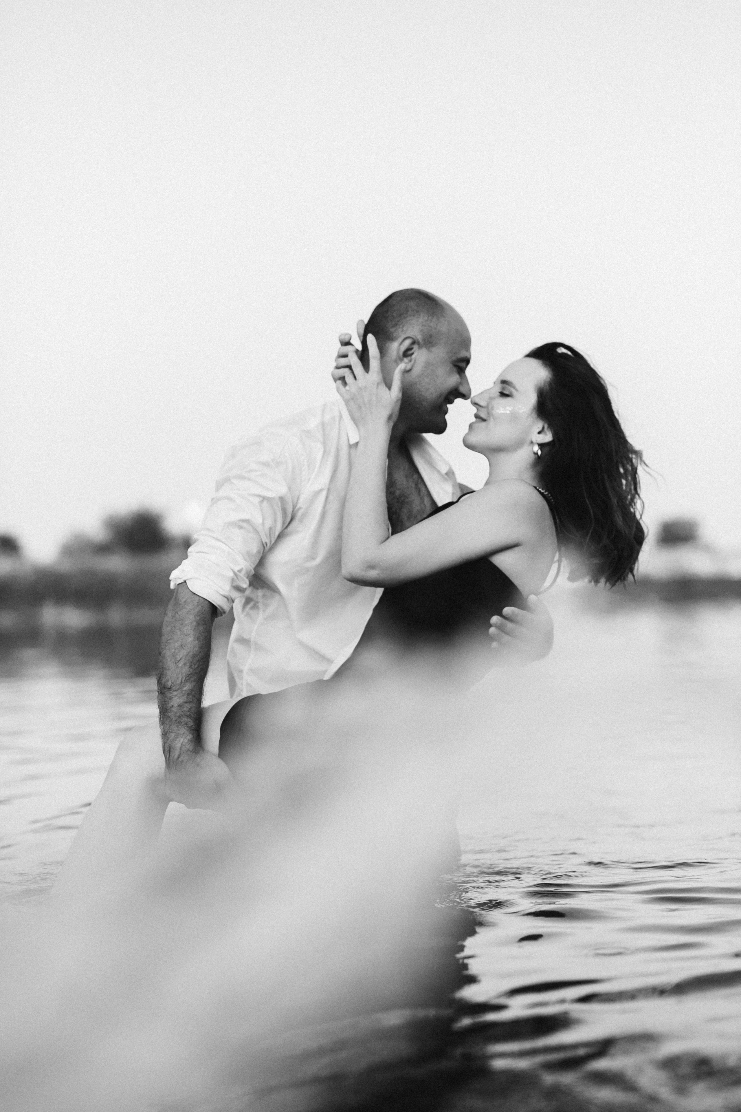 С бала на берег реки. Портретный фотограф в Минске Анна Волейко