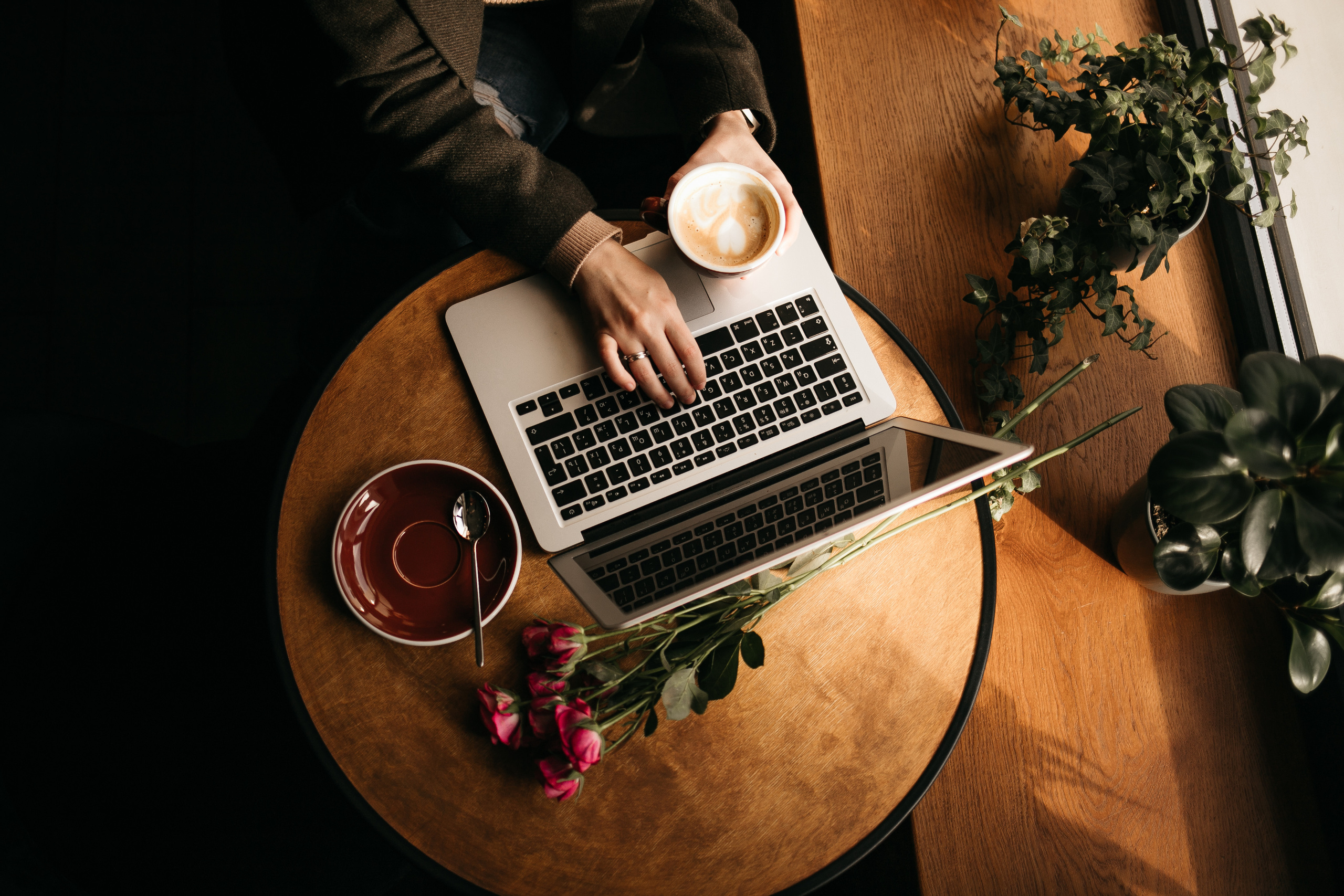 Завтрак молодой писательницы. Портретный фотограф в Минске Анна Волейко