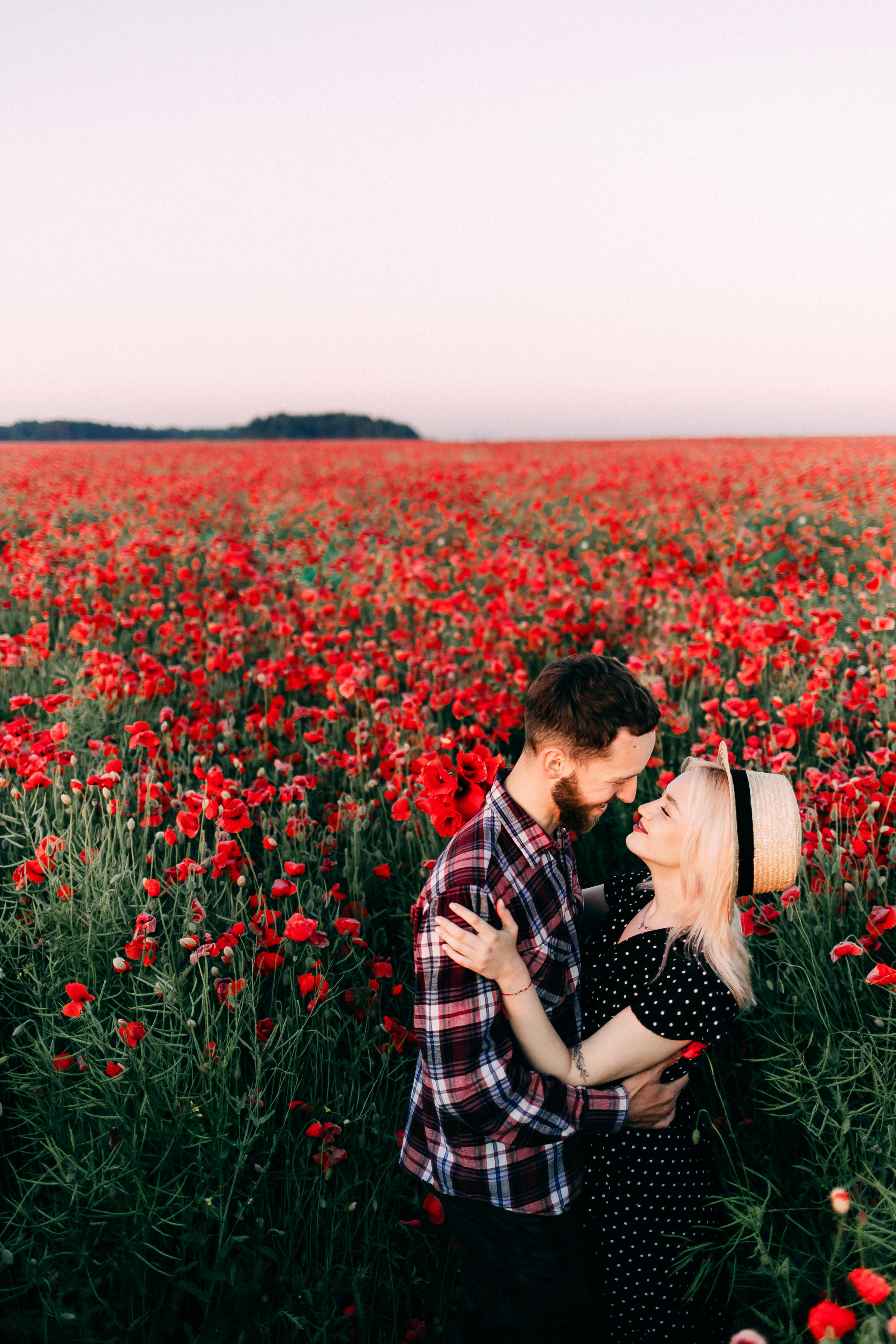 Встретить рассвет в маковом поле. Портретный фотограф в Минске Анна Волейко