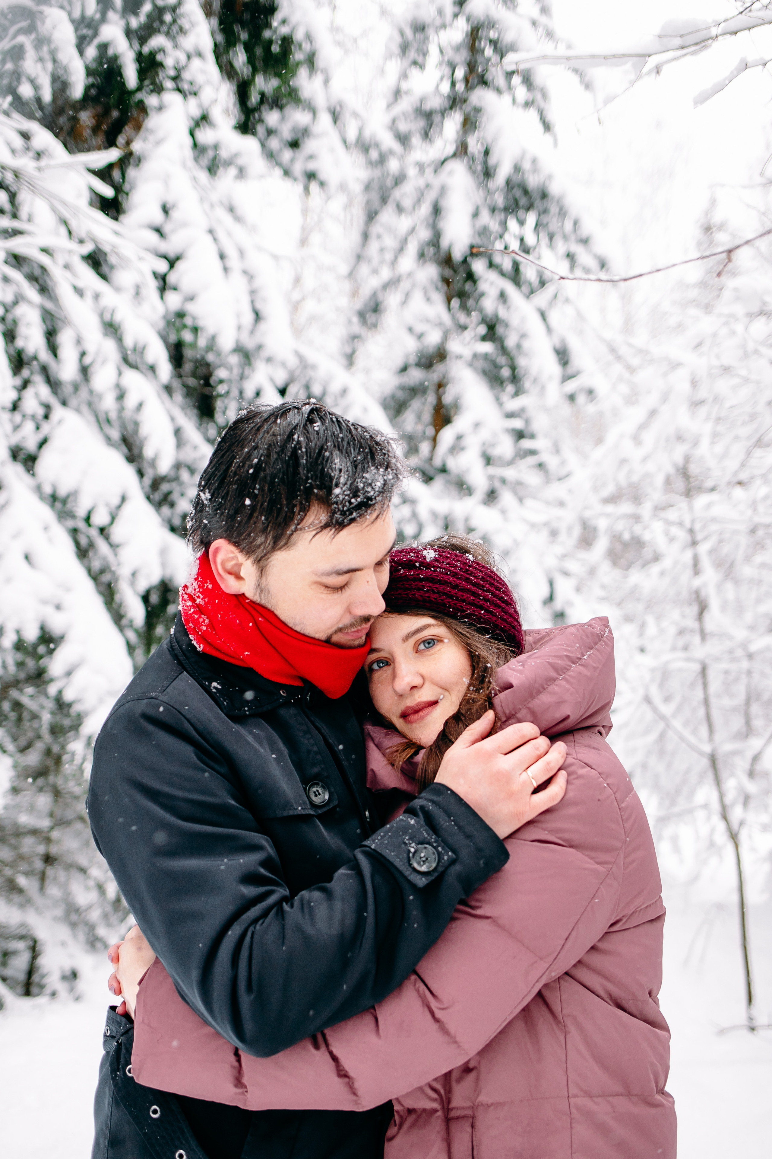 Снежный день в еловом лесу. Портретный фотограф в Минске Анна Волейко