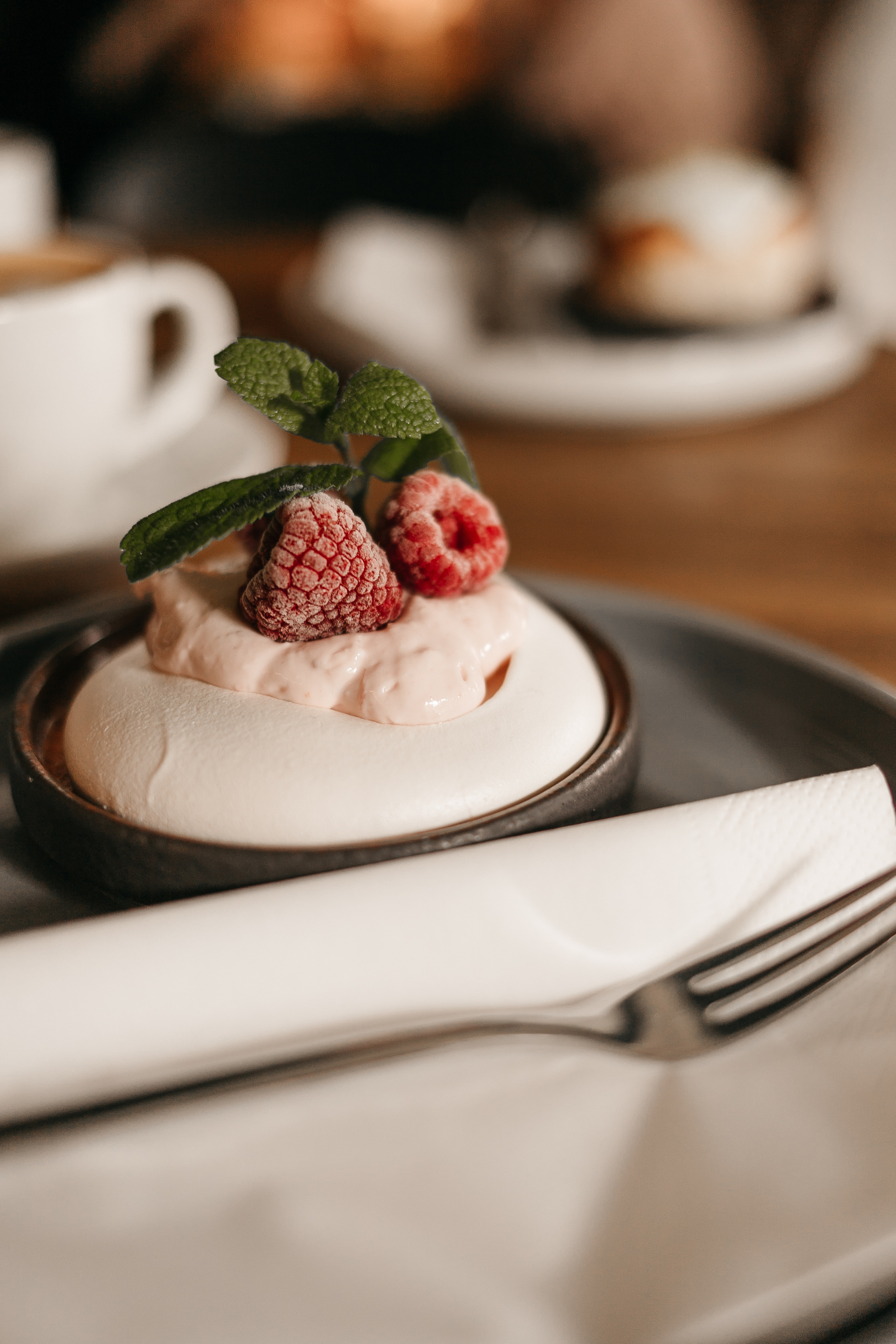 Завтрак молодой писательницы. Портретный фотограф в Минске Анна Волейко