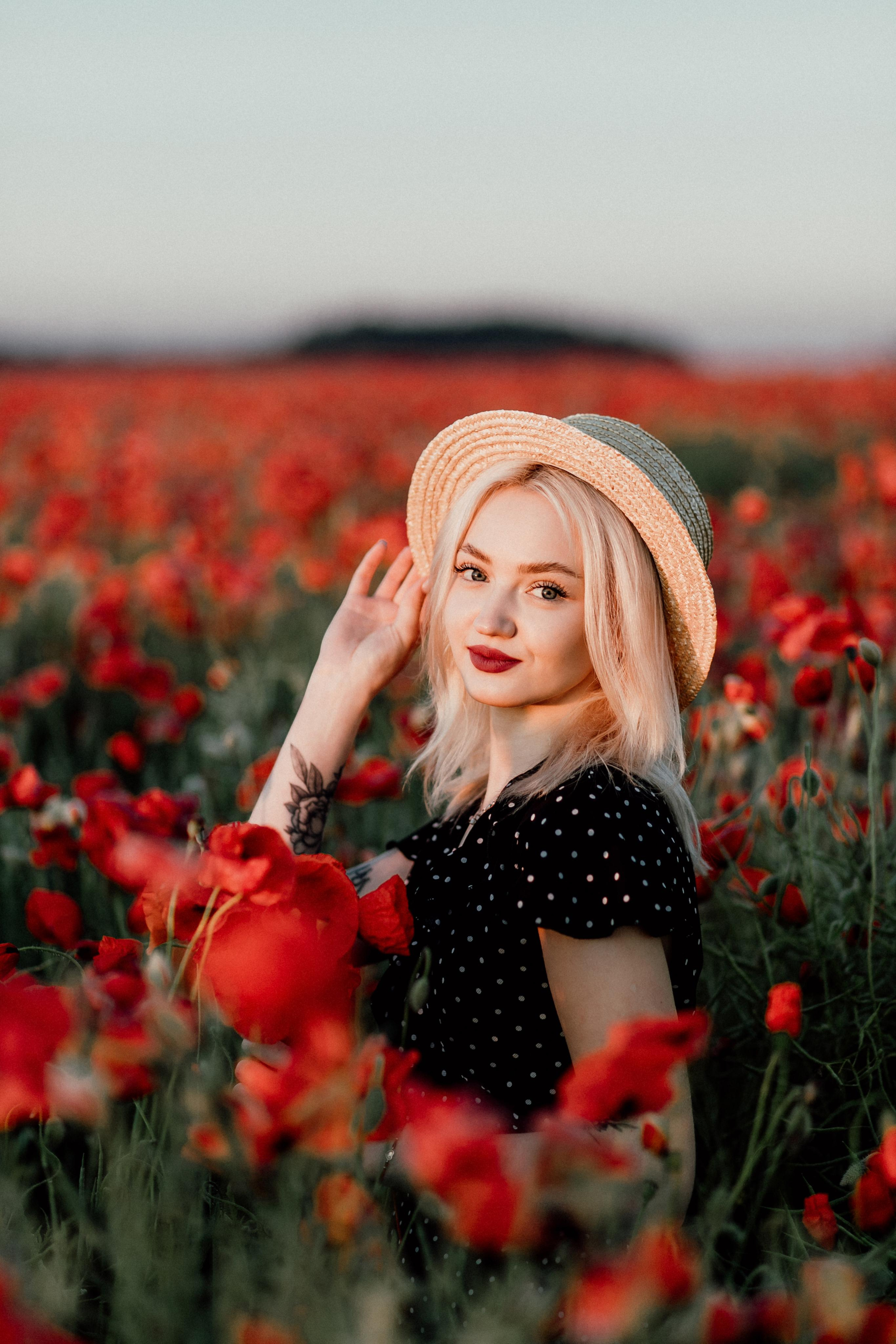 Встретить рассвет в маковом поле. Портретный фотограф в Минске Анна Волейко