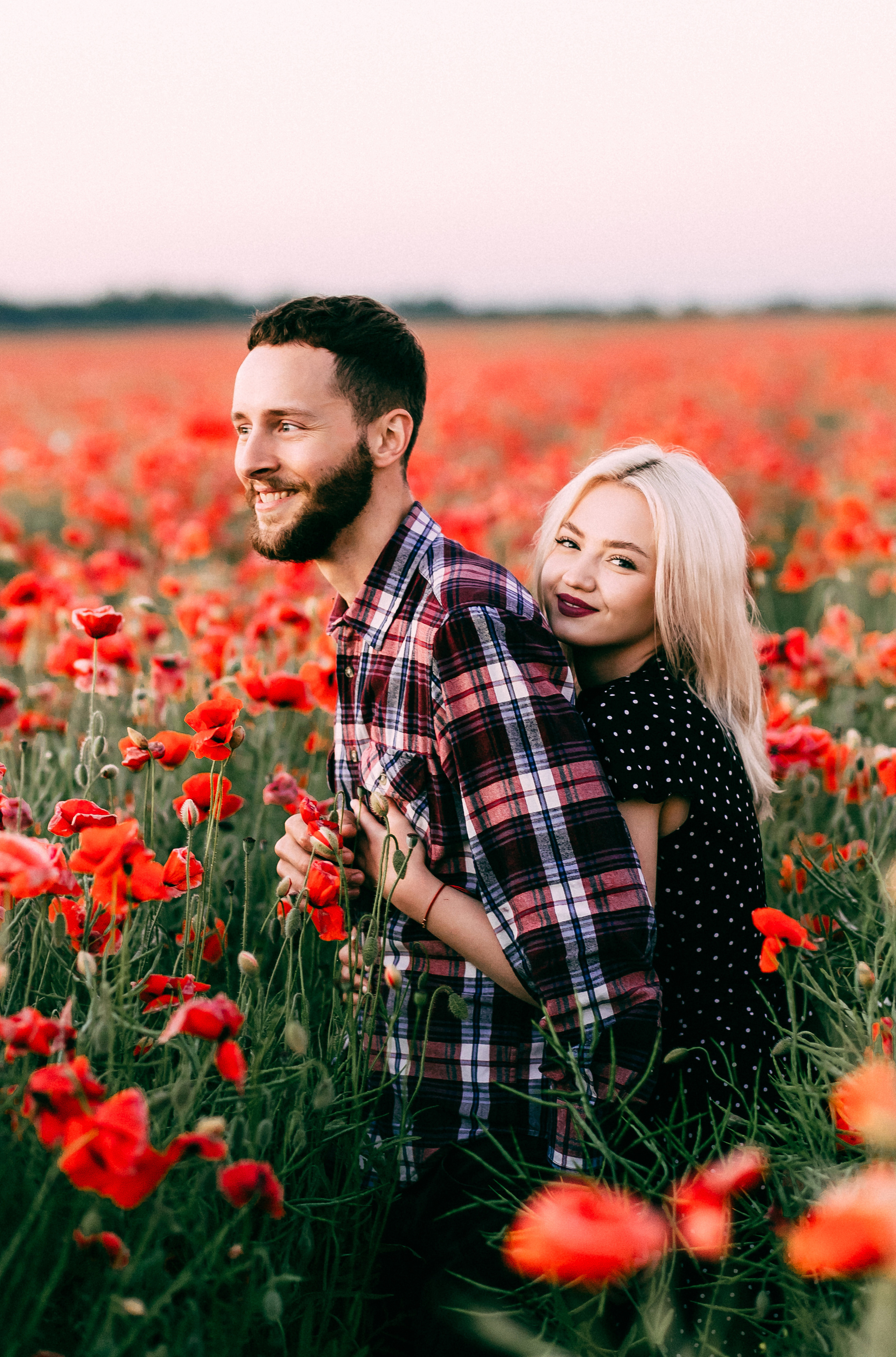 Встретить рассвет в маковом поле. Портретный фотограф в Минске Анна Волейко