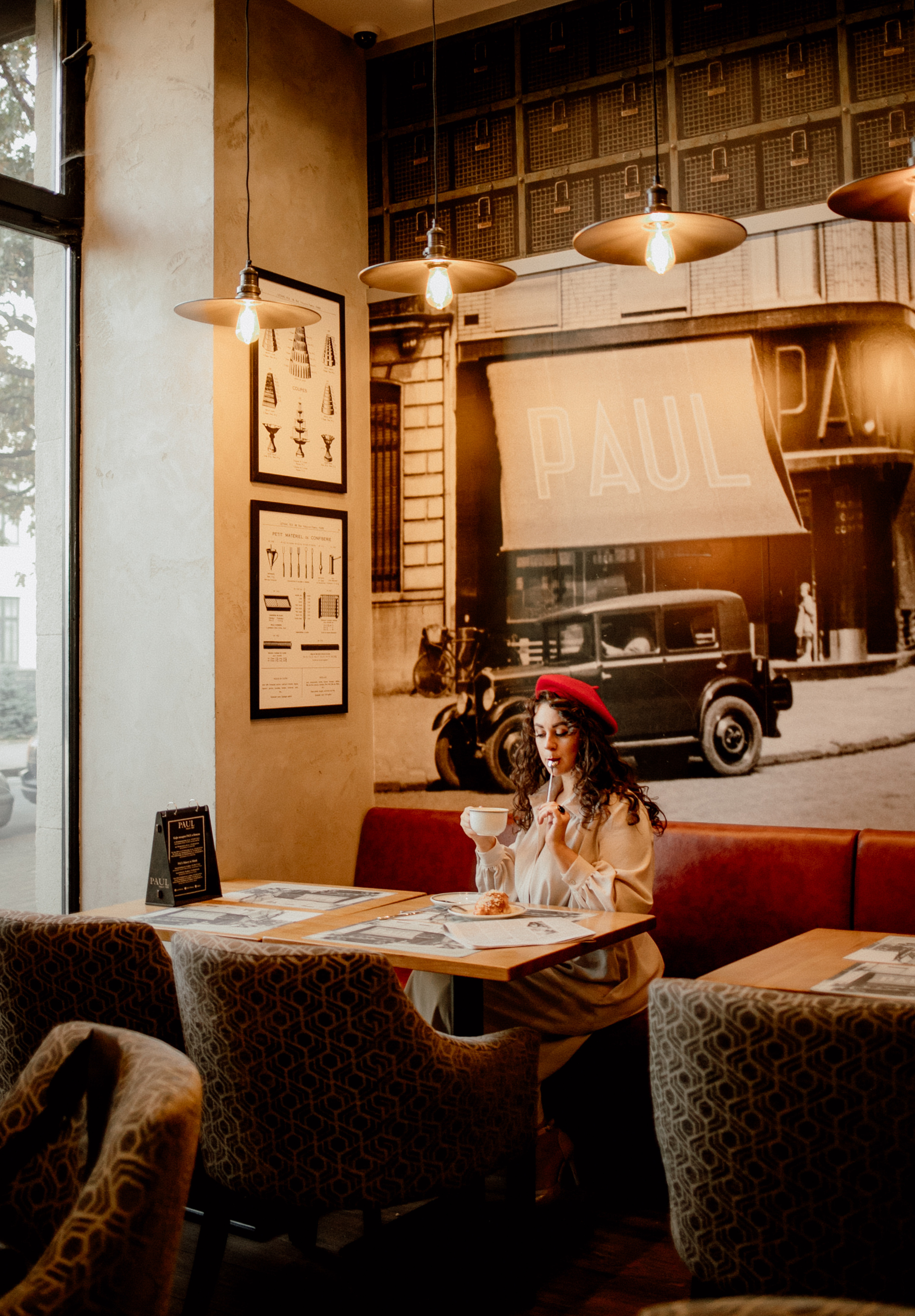 Парижское настроение в осеннем Минске. Портретный фотограф в Минске Анна Волейко