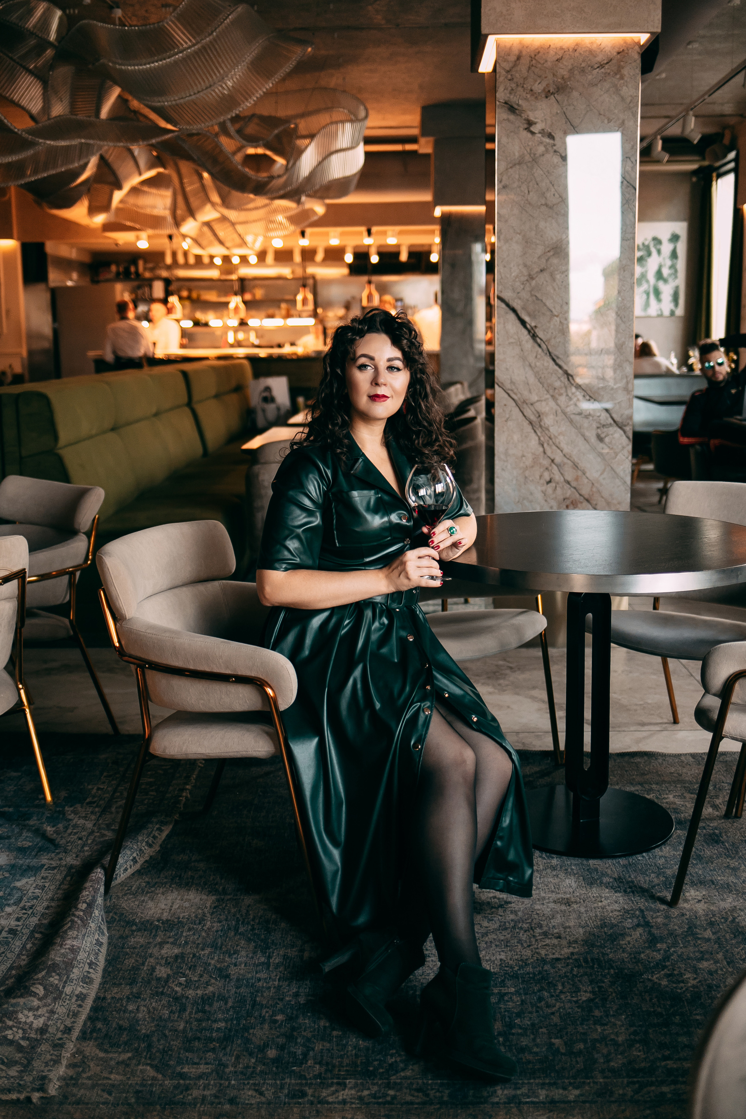 Портрет для винного блогера. Портретный фотограф в Минске Анна Волейко
