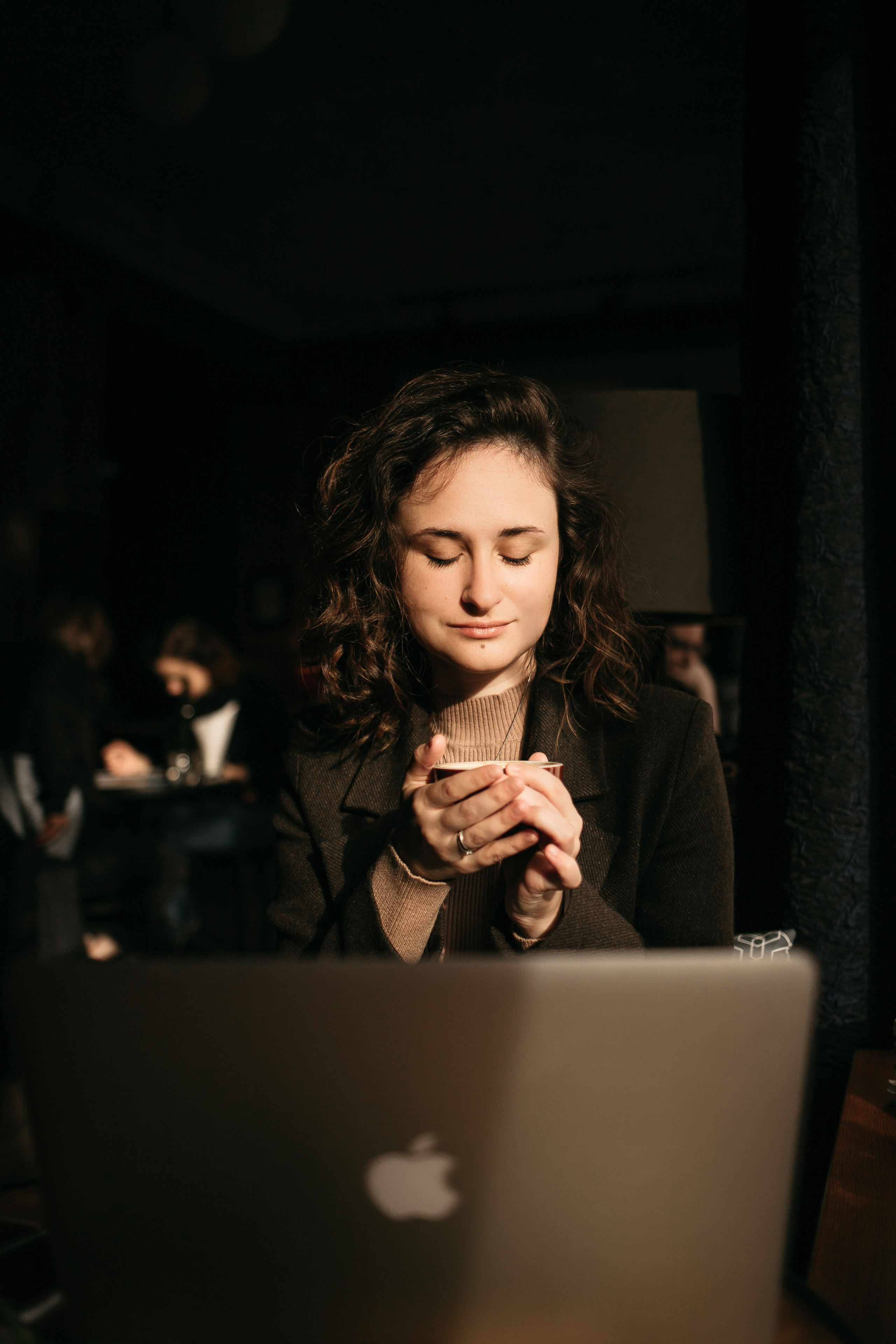 Завтрак молодой писательницы. Портретный фотограф в Минске Анна Волейко