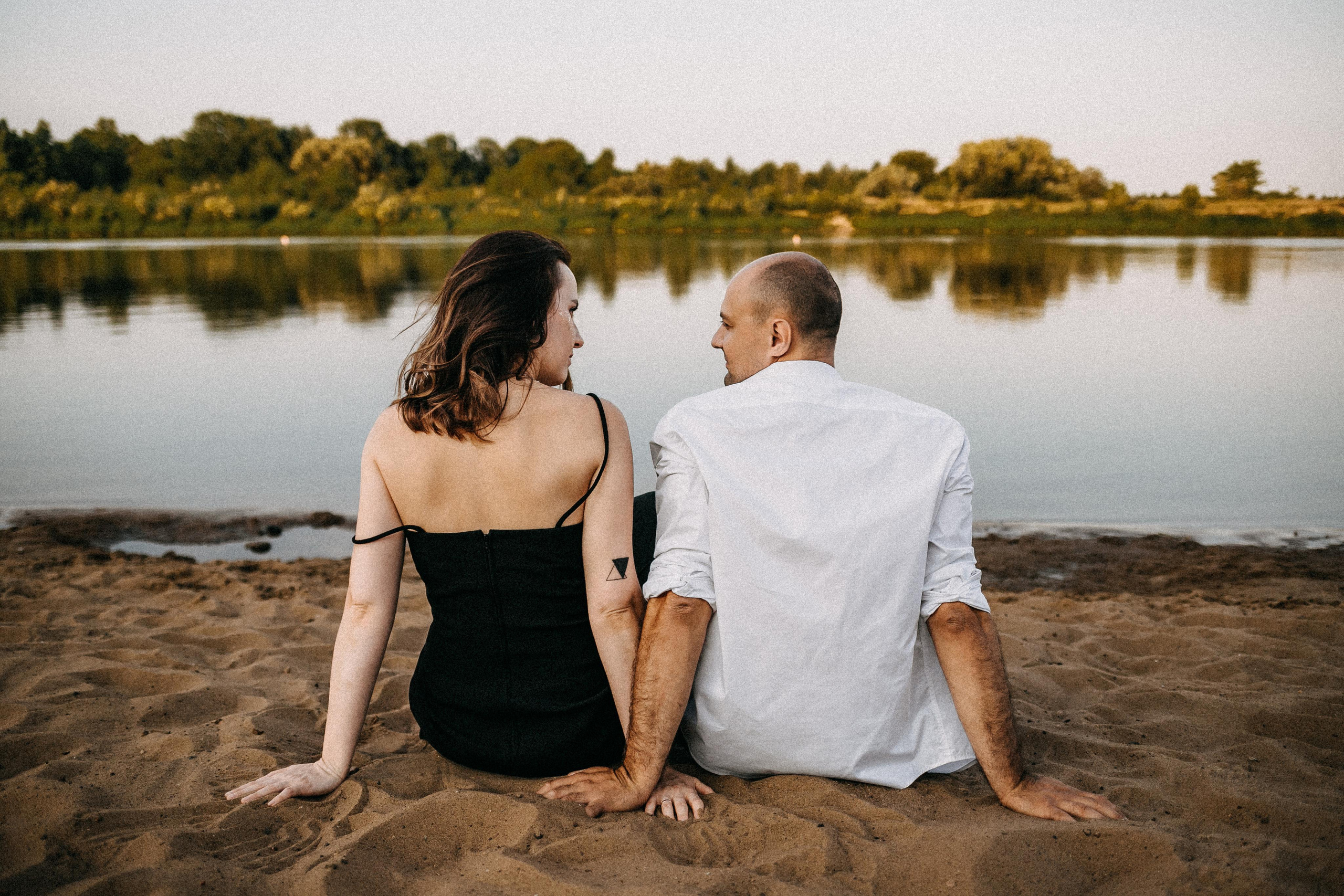 С бала на берег реки. Портретный фотограф в Минске Анна Волейко