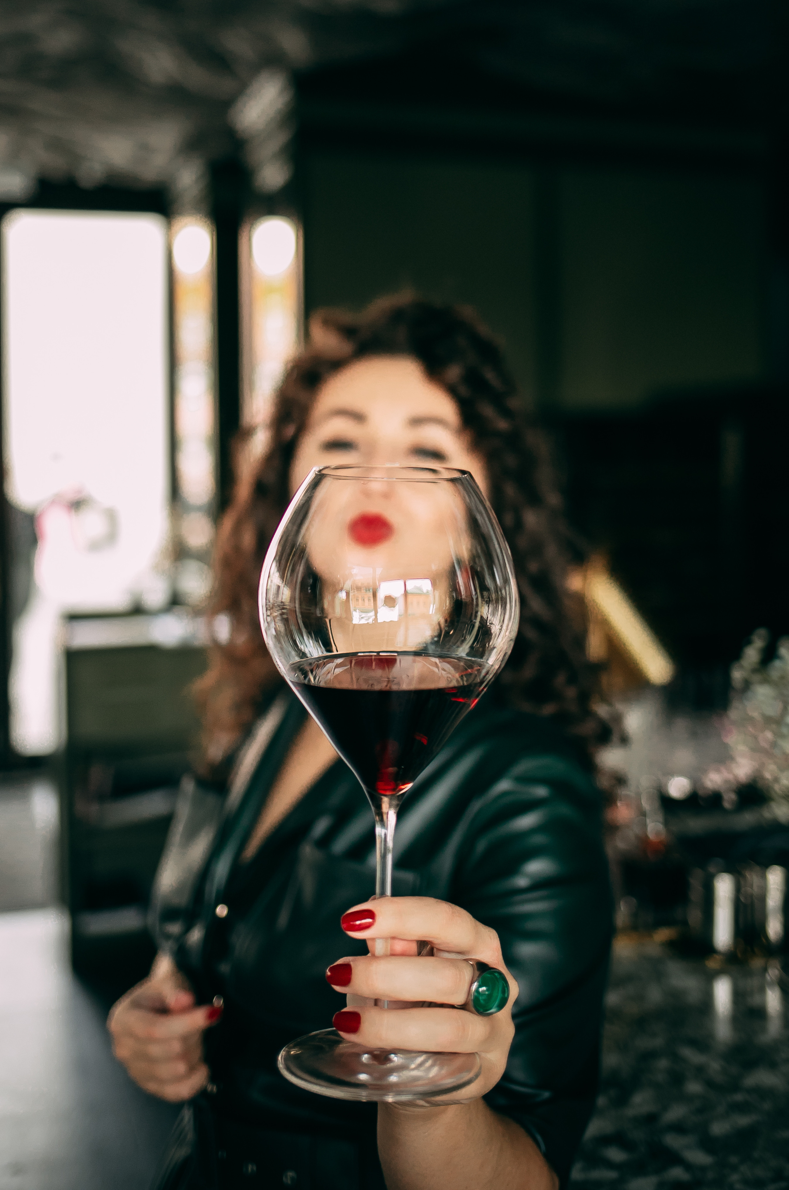 Портрет для винного блогера. Портретный фотограф в Минске Анна Волейко