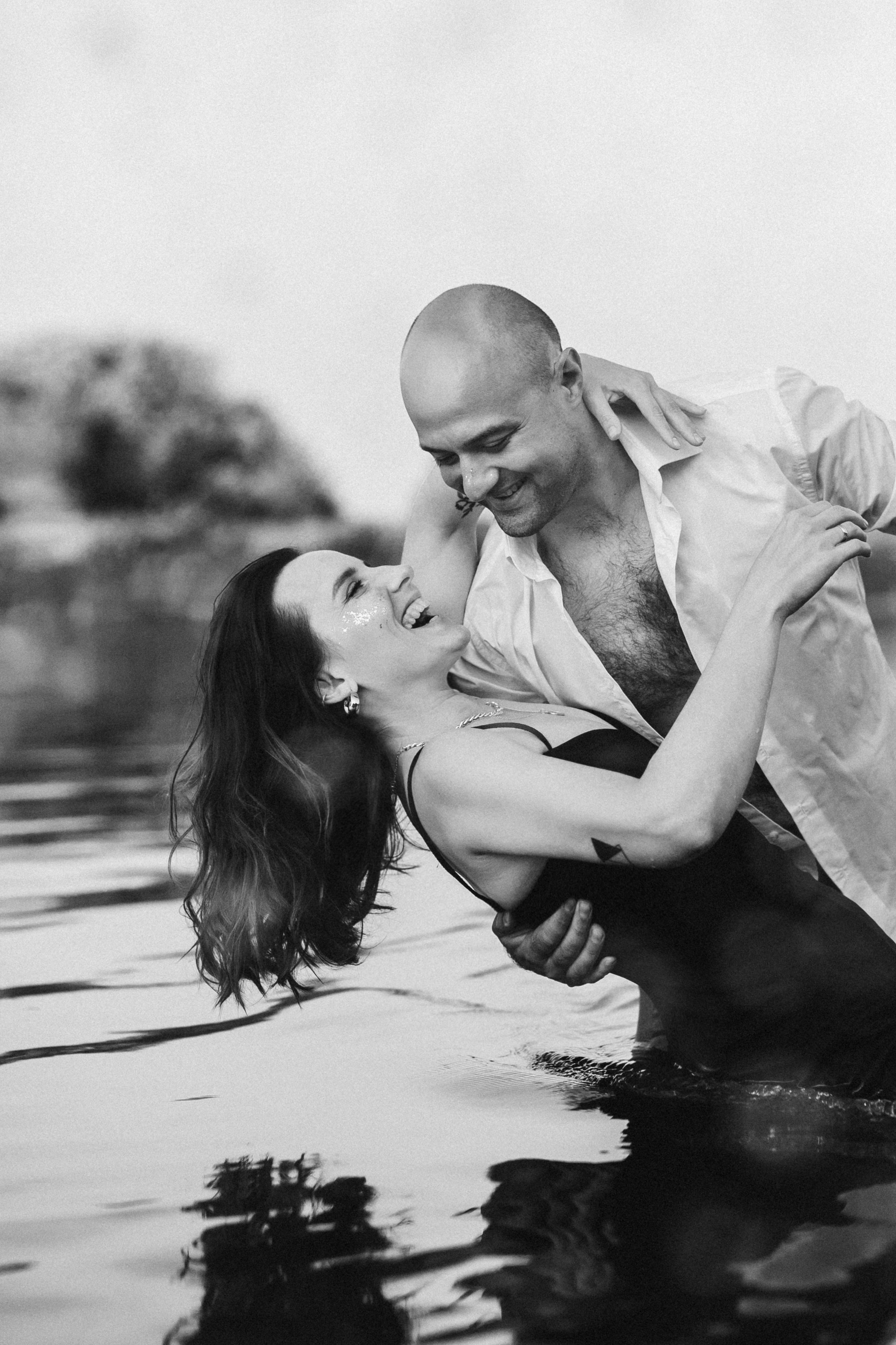 С бала на берег реки. Портретный фотограф в Минске Анна Волейко