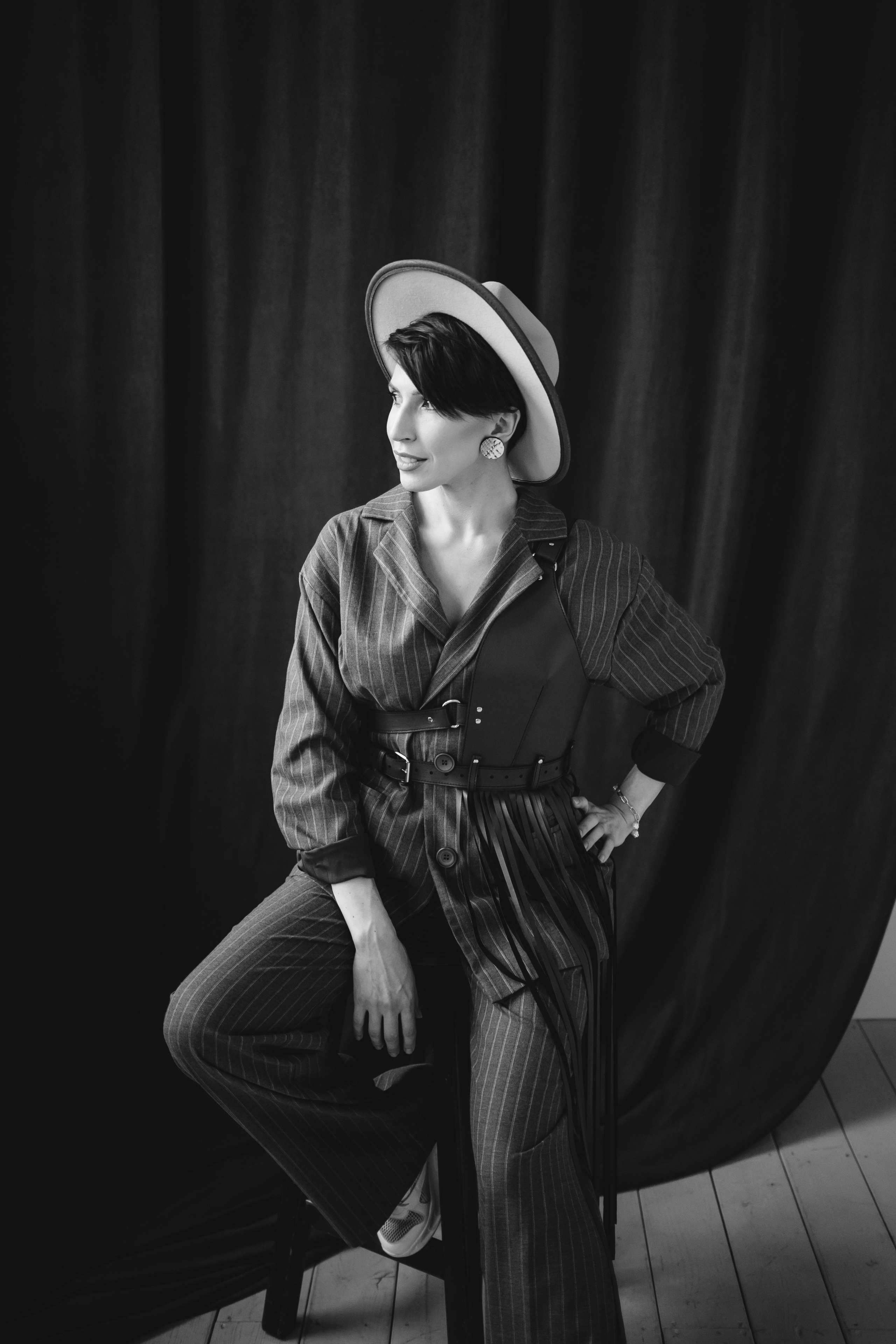 Портупеи бренда Cat28Lin. Портретный фотограф в Минске Анна Волейко