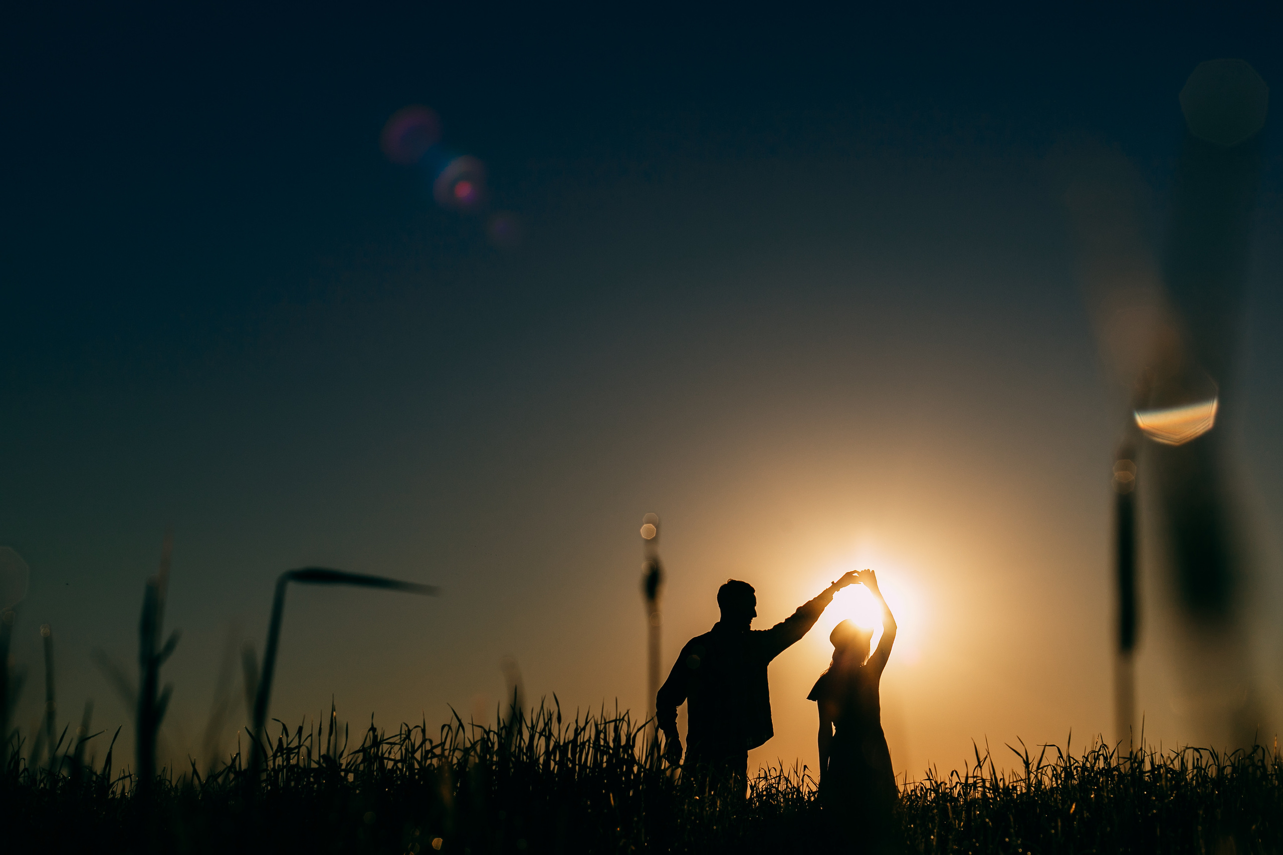 Встретить рассвет в маковом поле. Портретный фотограф в Минске Анна Волейко