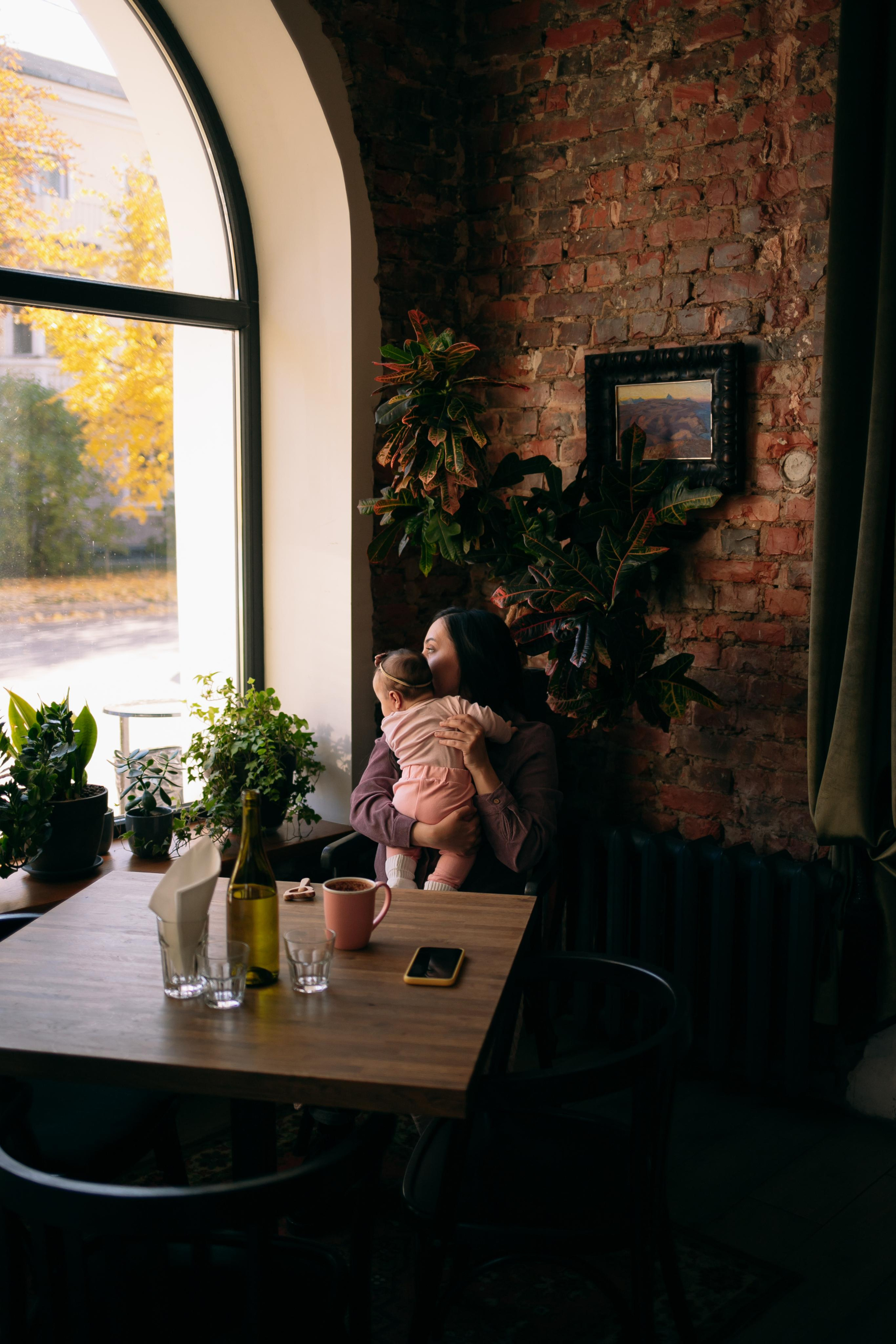 Первый выход в свет для Евы. Портретный фотограф в Минске Анна Волейко