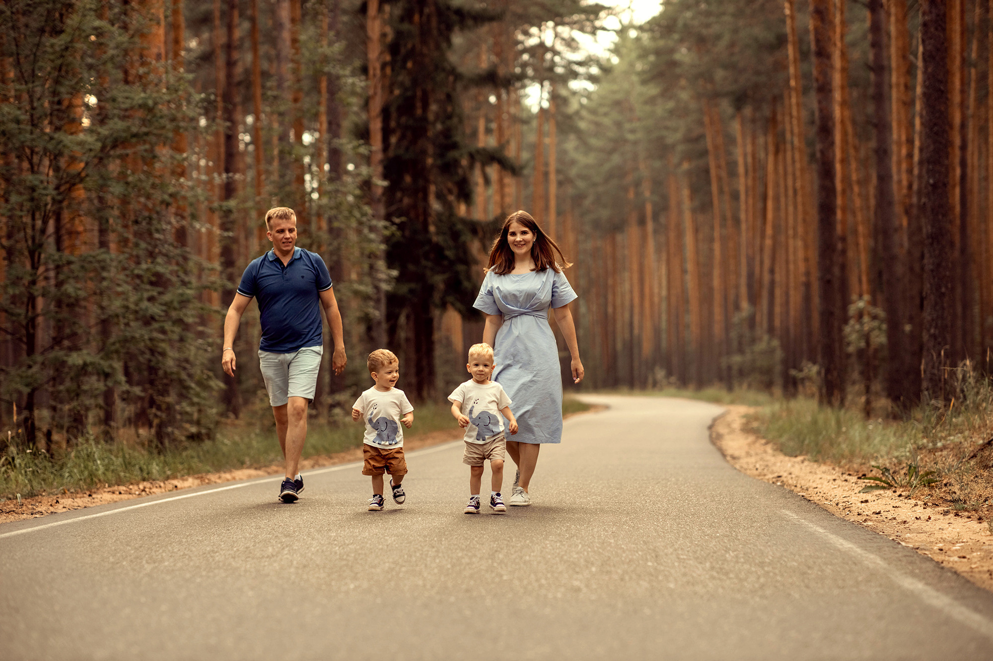 Прогулка на Орше с Кириллом и Марком. Детский и семейный фотограф в Твери Ольга Крестьянинова