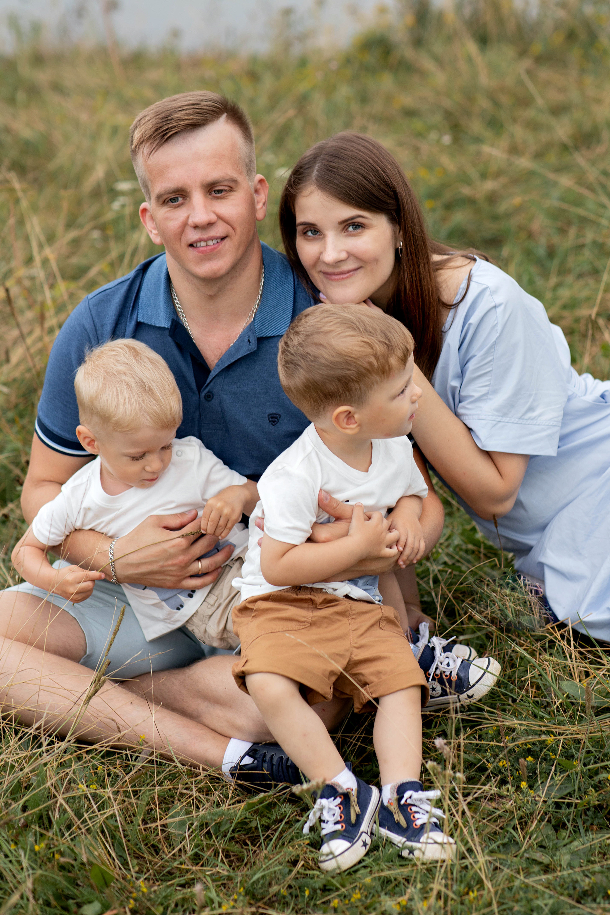 Прогулка на Орше с Кириллом и Марком. Детский и семейный фотограф в Твери Ольга Крестьянинова