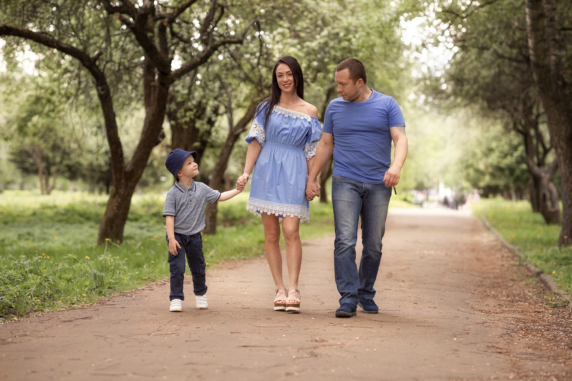 Прогулка в парке с семьёй Лены. Детский и семейный фотограф в Твери Ольга Крестьянинова