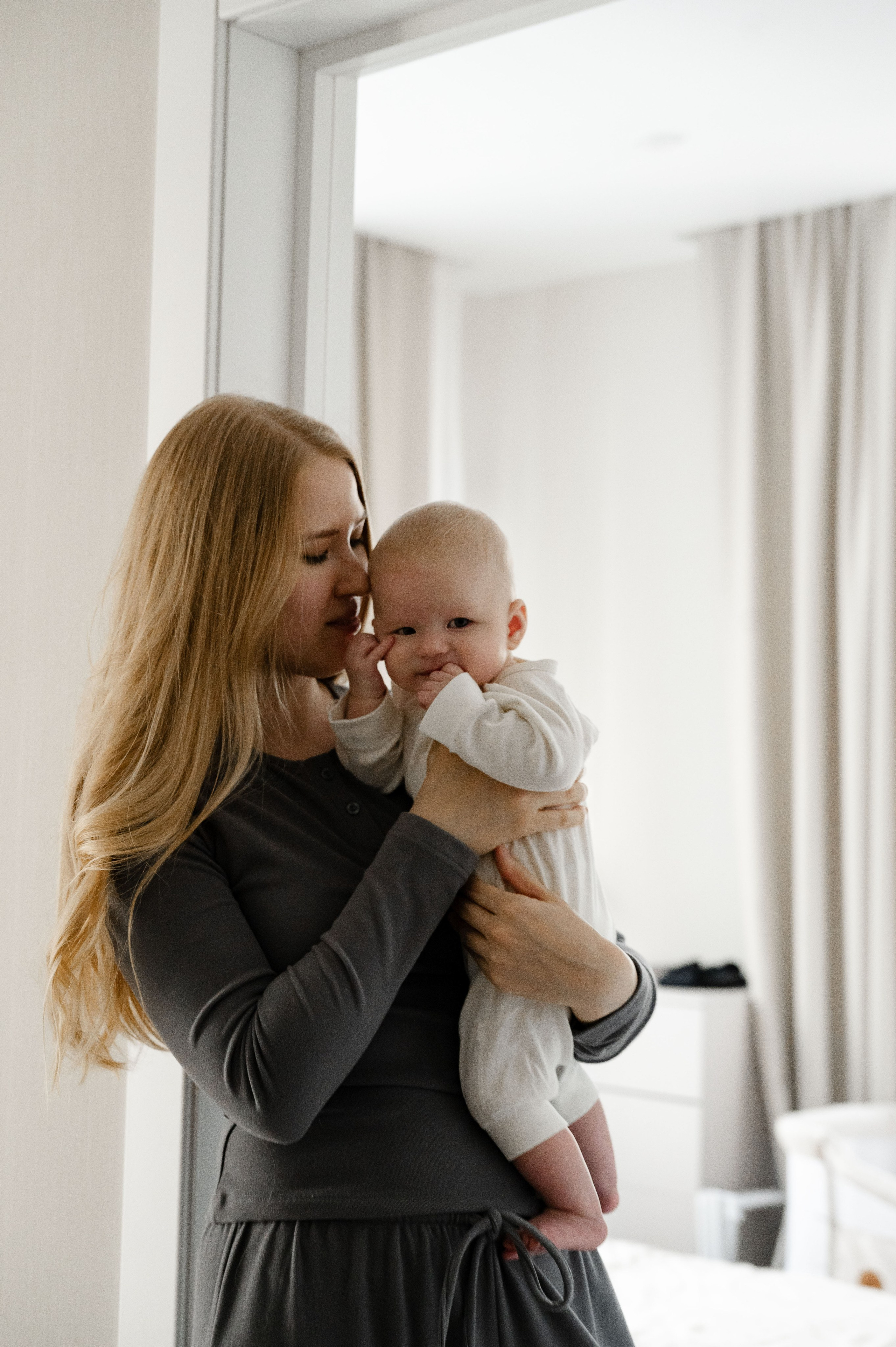 Домашняя семейная съемка. Фотограф беременности и семьи, домашние съемки, Ньюборн