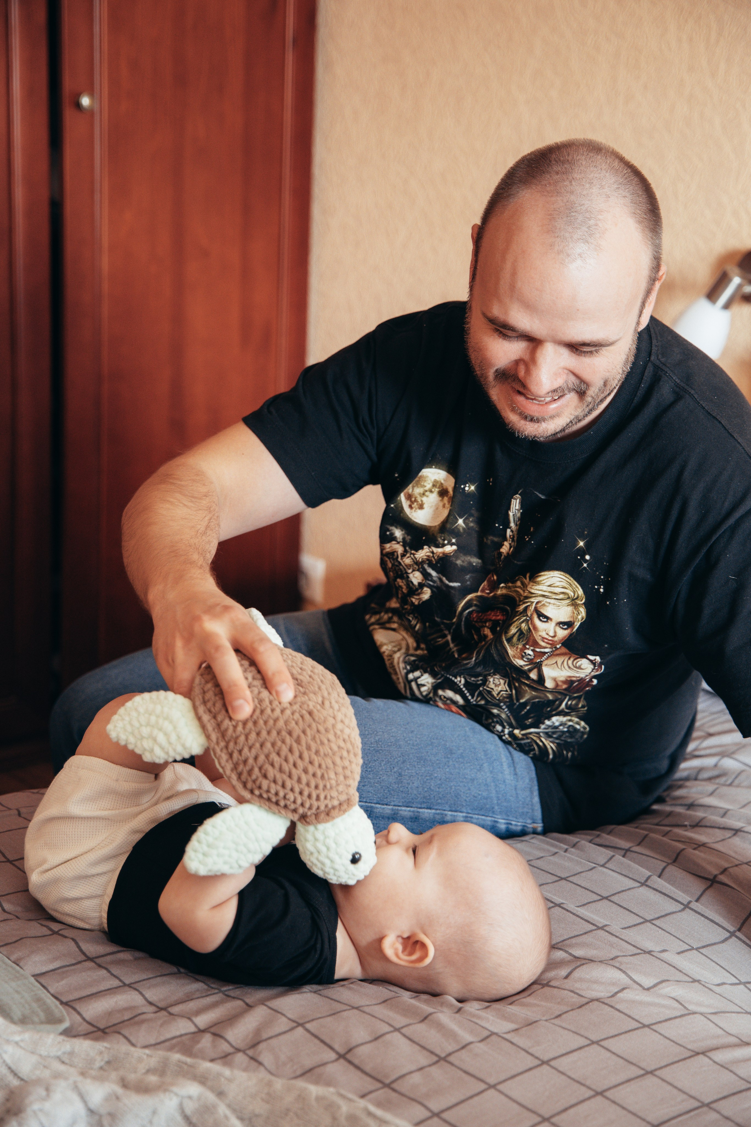 Домашняя семейная фотосессия. Свадебный и семейный фотограф в Красноярске Леонид Максимов