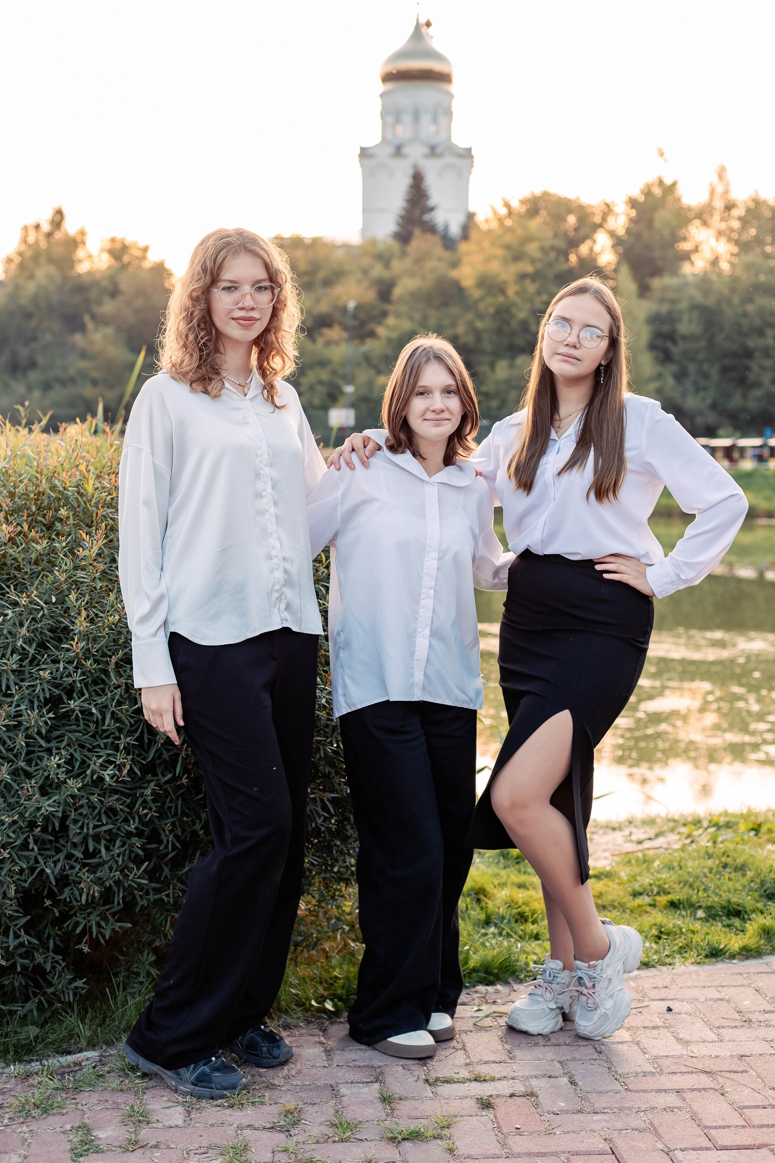 Позирование группы. Выпускные альбомы для детского сада и школы