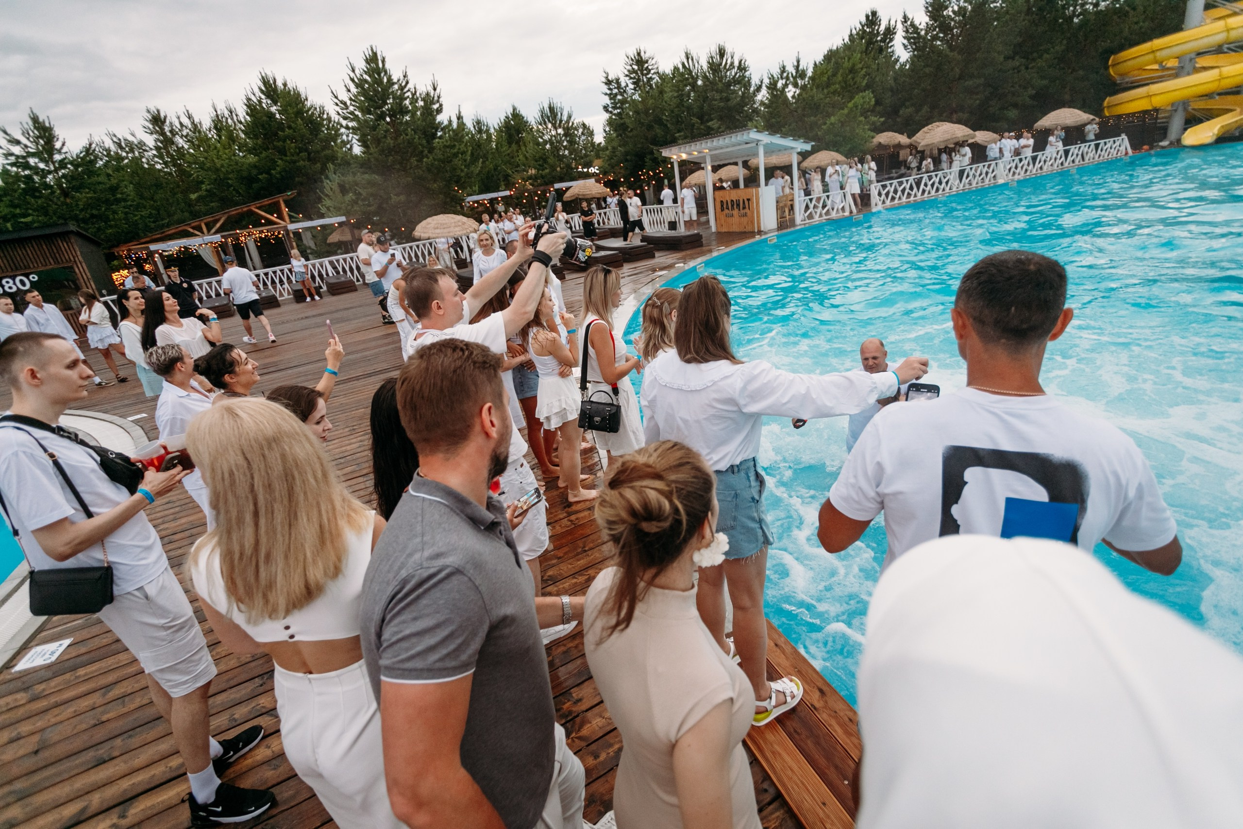 White Party @ Бархат парк. Репортажный фотограф Максим Полянский. Москва, Санкт-Петербург, Красноярск