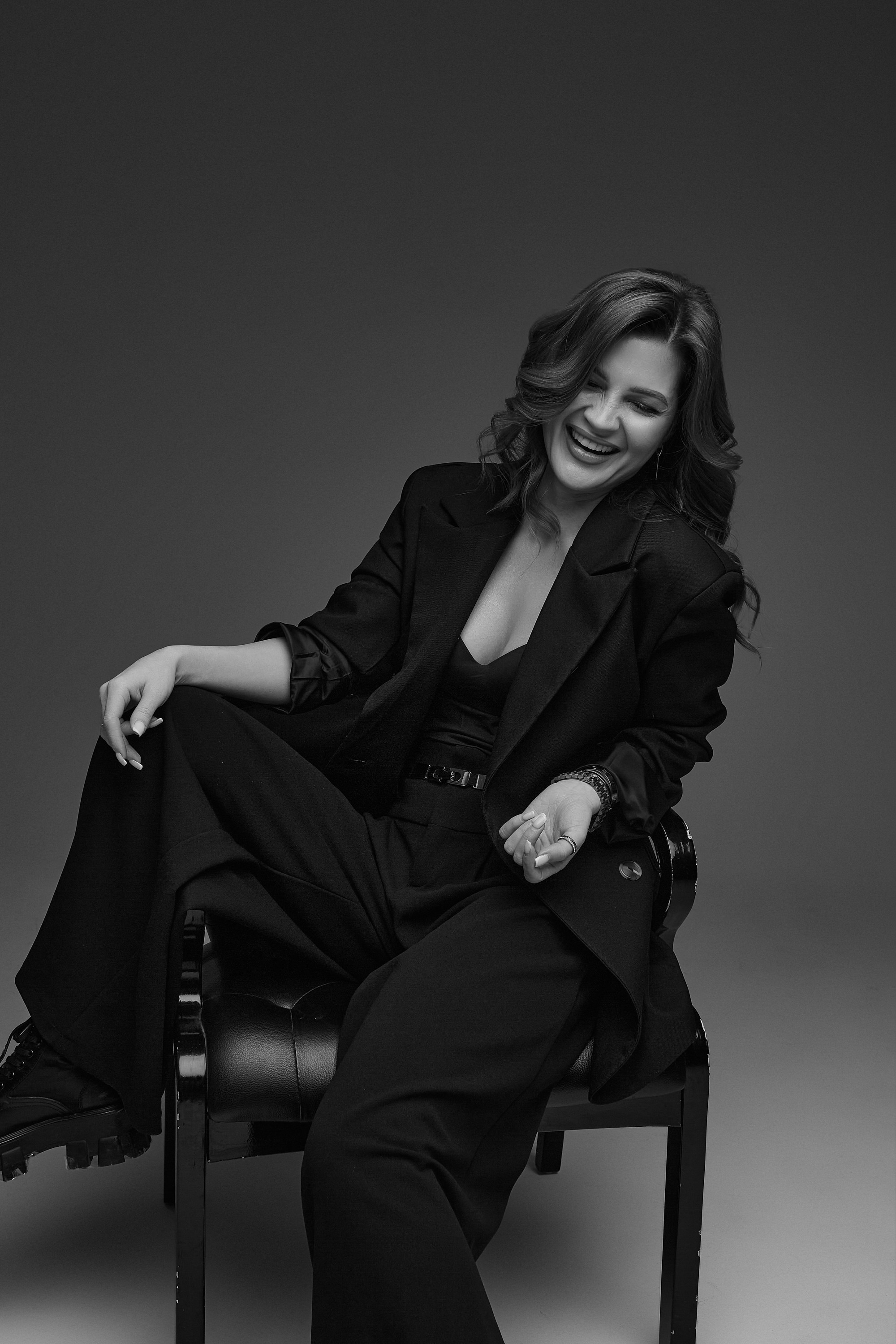 Женская деловая фотосессия. 1224 prod — продакшен полного цикла для вашего бизнеса и жизни