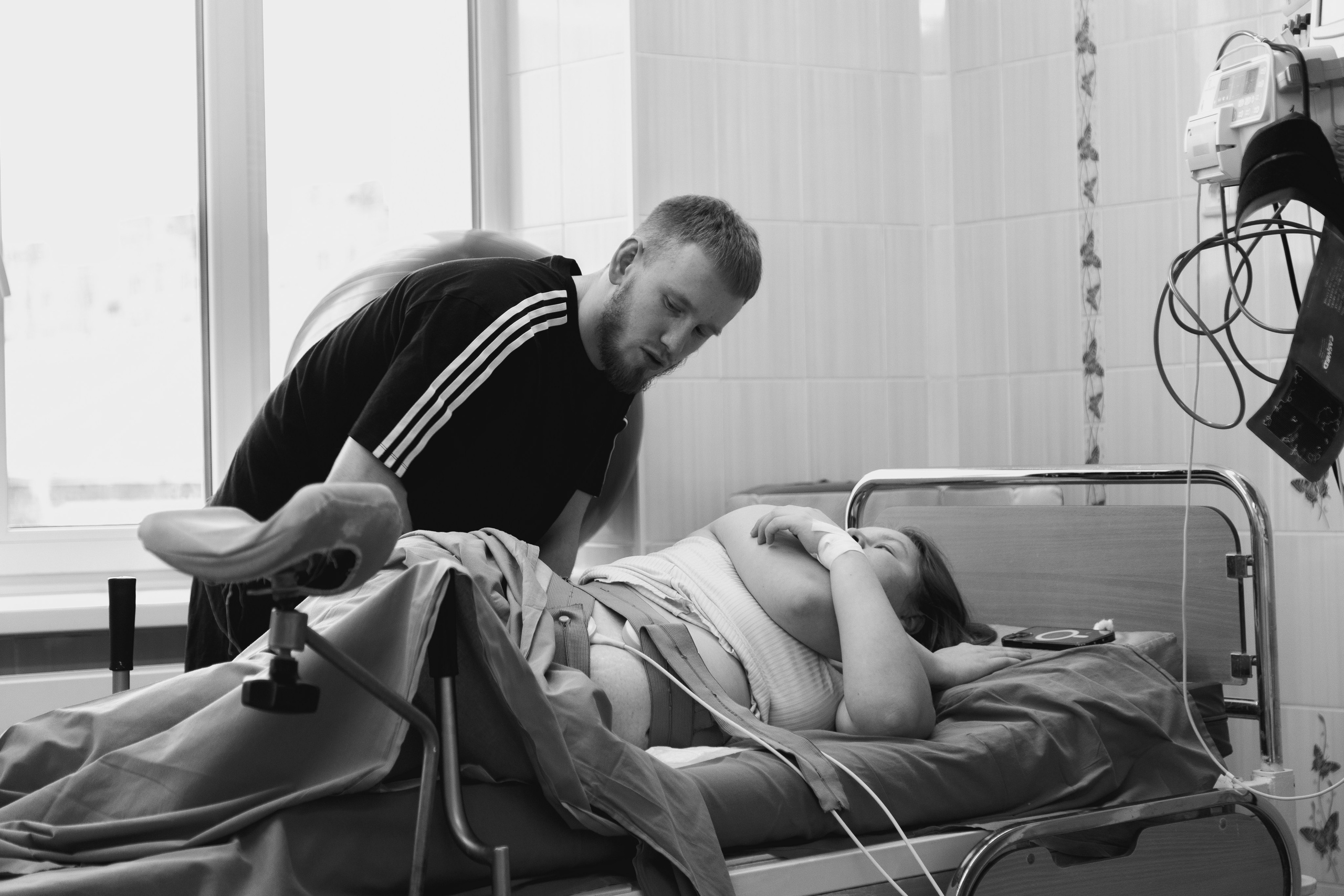 РОДЫ. МЕДИЦИНСКИЙ РЕПОРТАЖ О РОЖДЕНИИ РЕБЕНКА. ФОТОГРАФ АЛЕКСАНДРА ПЕРМЯКОВА