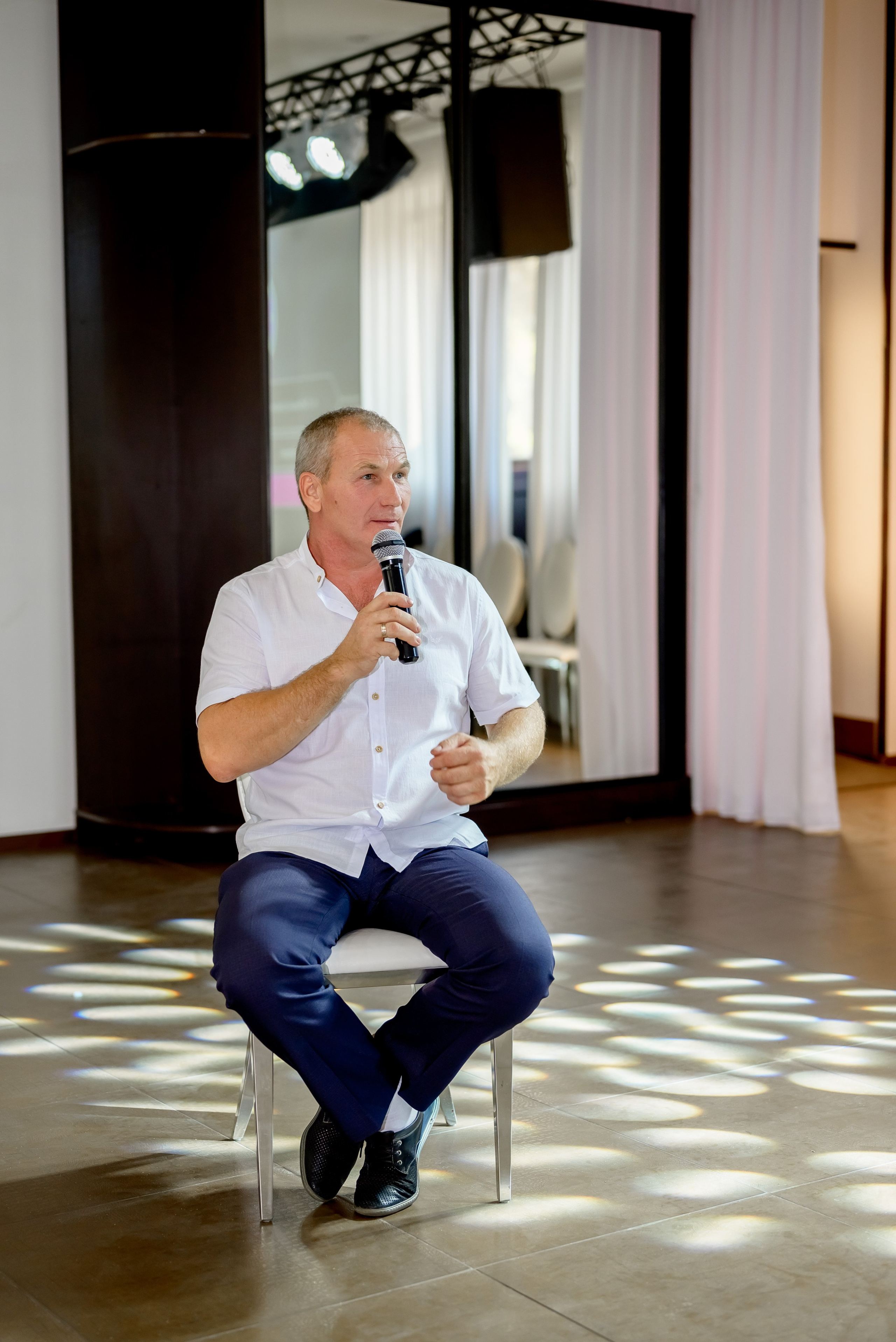 Банкетная часть. Юлия Басня семейный и свадебный фотограф в Донецке