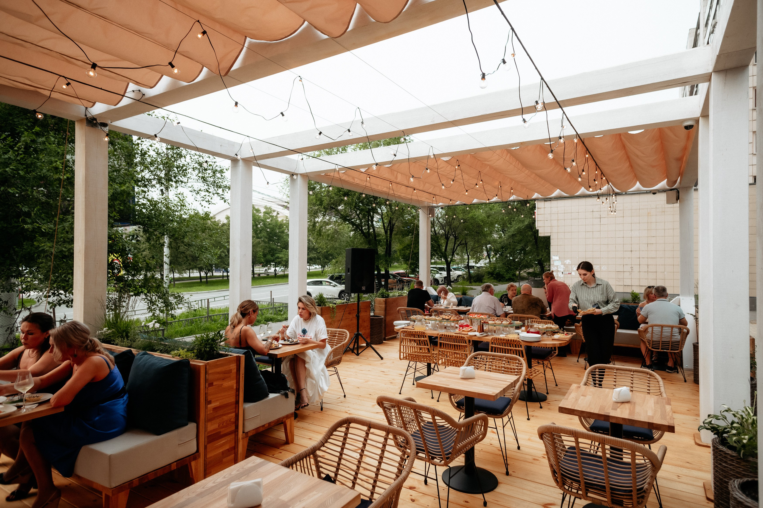 РЕСНОТА — ОТКРЫТИЕ ТЕРРАСЫ. СВОИ. ФОТООТЧЕТЫ-СОБЫТИЯ-МЕСТА