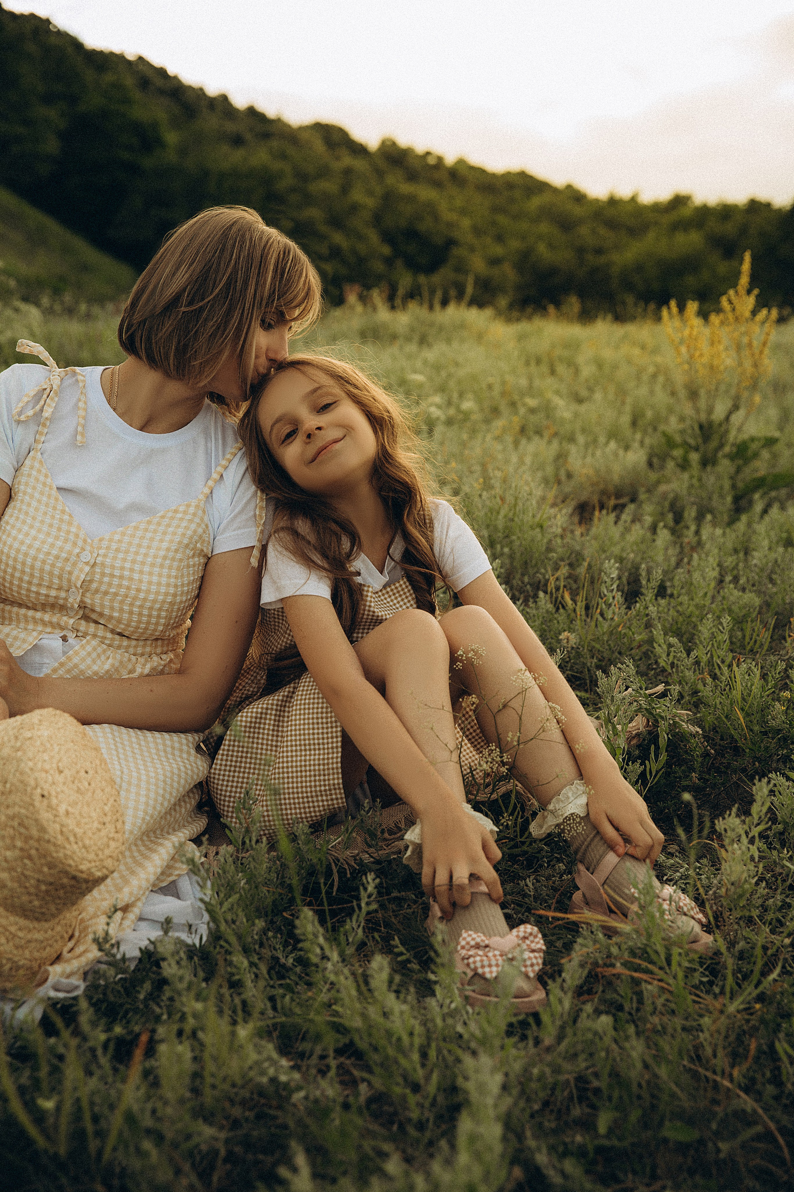 Елена и Вика. Свадебный и семейный фотограф в Саратове Виолетта Привалова