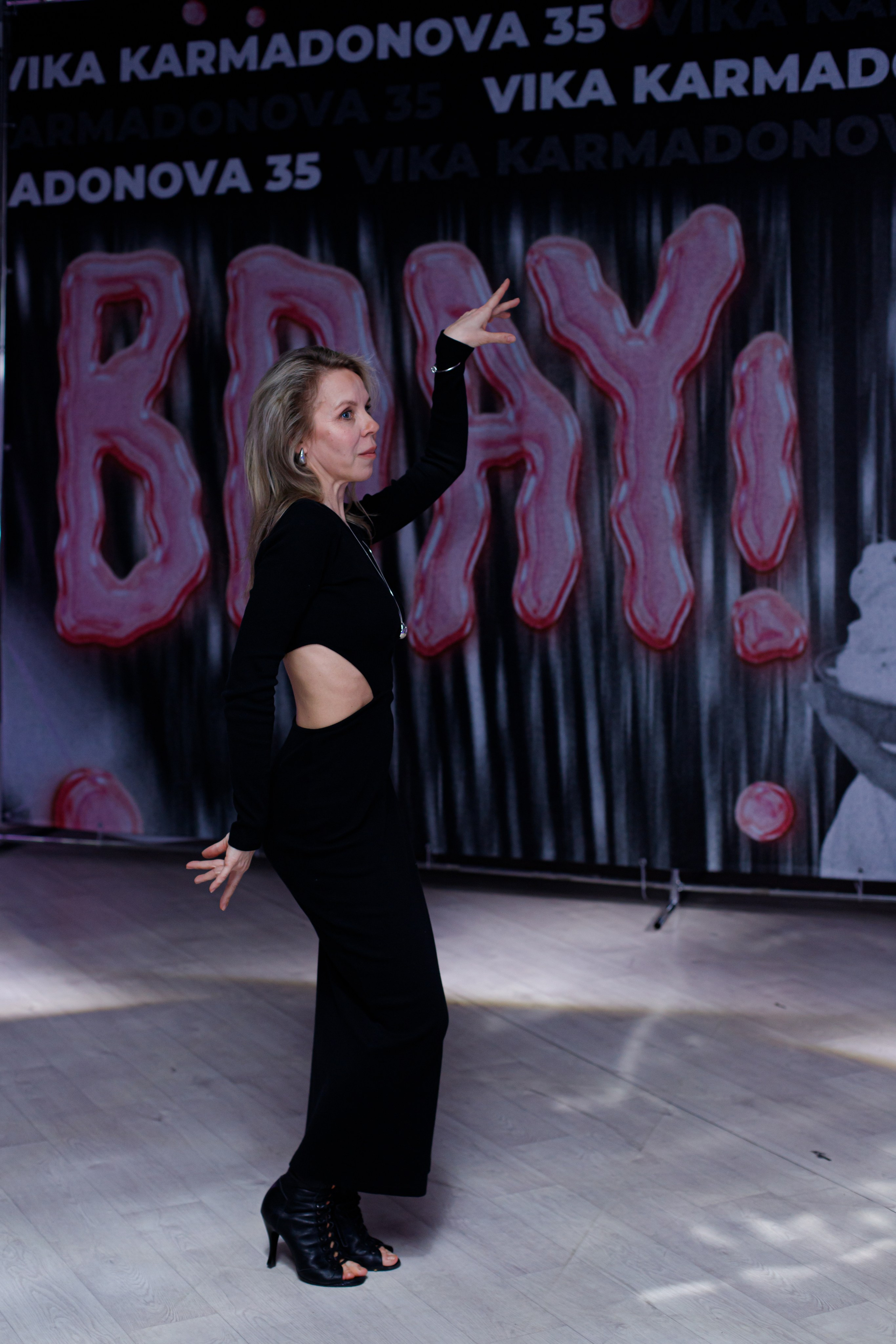 VIKA KARMADONOVA. Photokarish