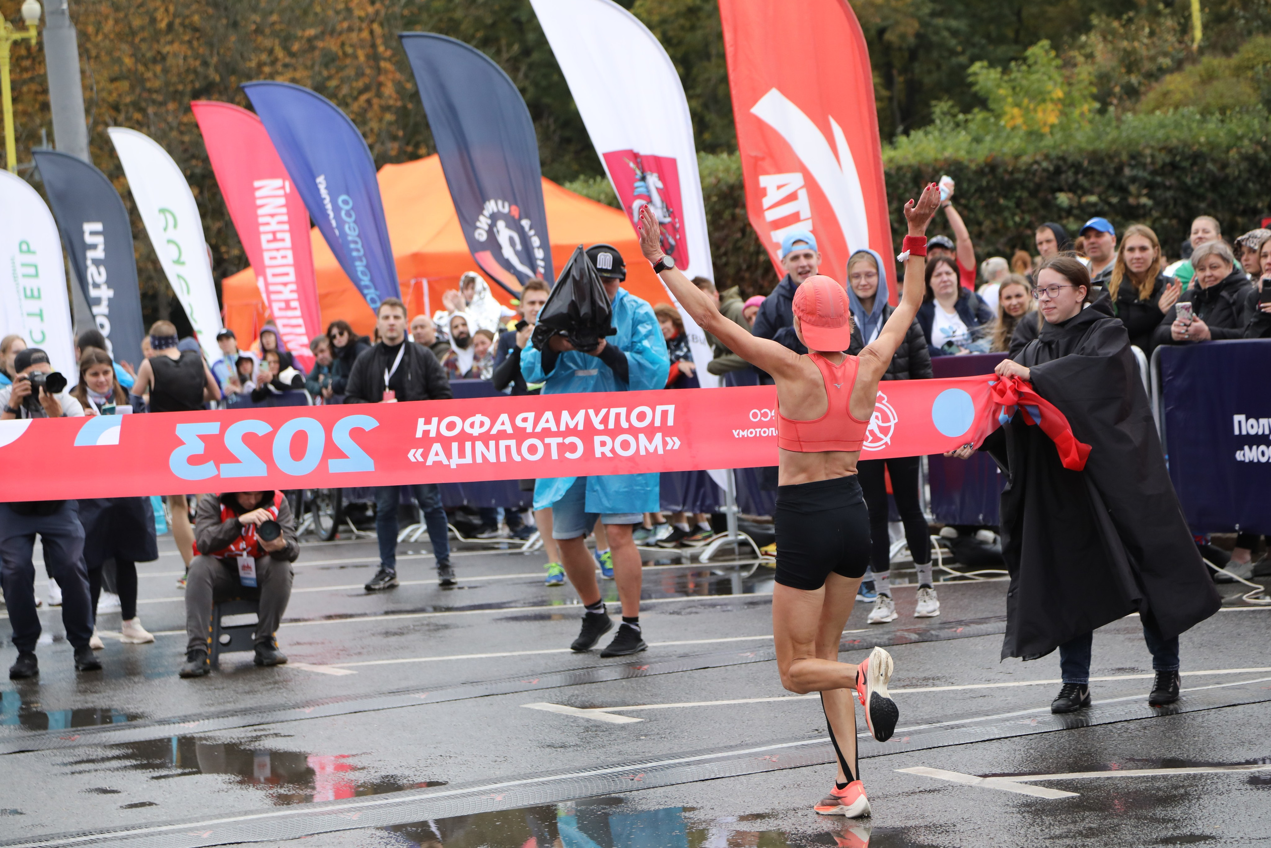 Полумарафон Моя столица, 1 октября 2023 г. Фотограф Сергей Ловкий
