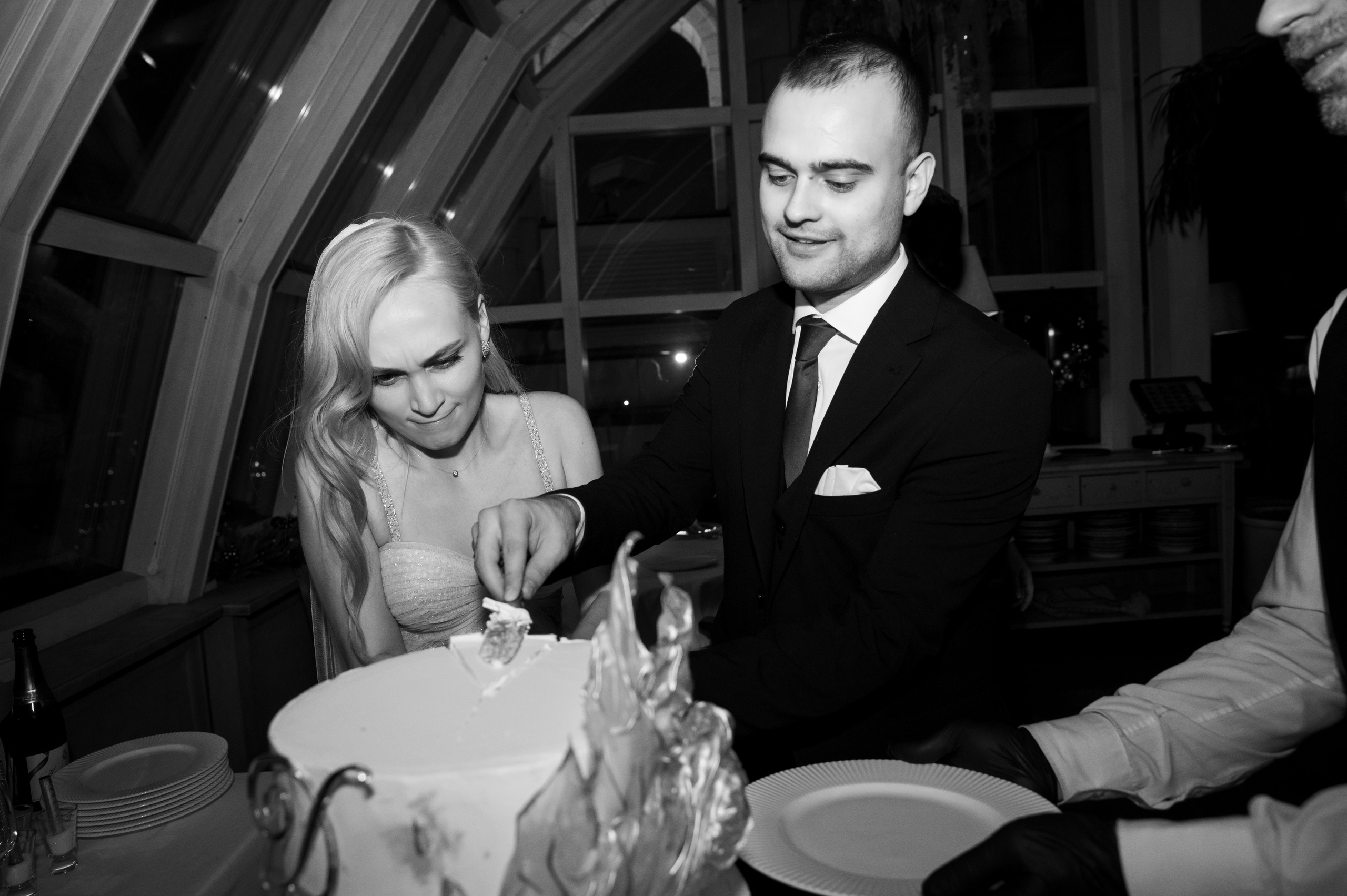 Свадебная фотосессия в Radisson Collection Hotel мск. Свадебный и портретный фотограф в Москве Жердев Даниил