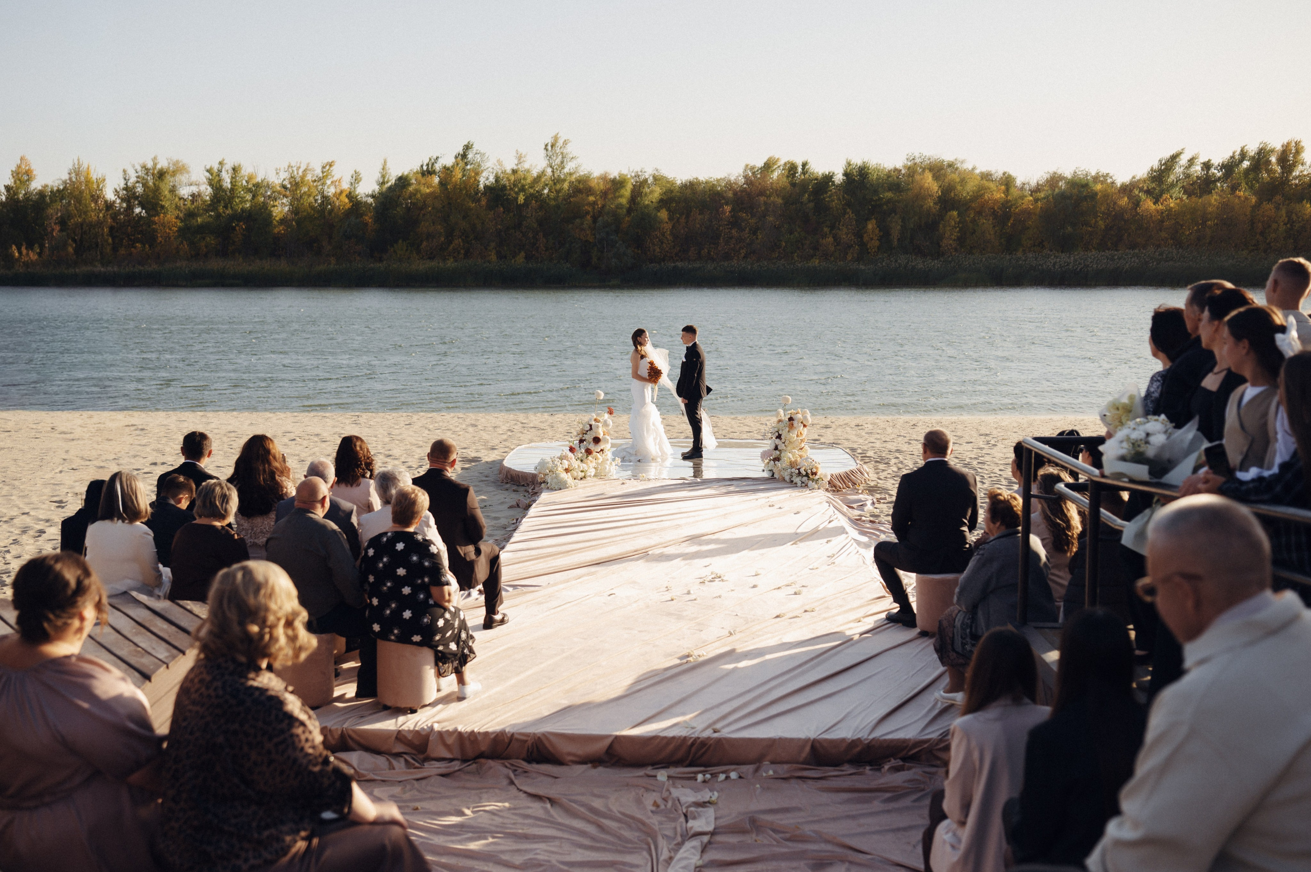 Денис и Света. Свадебный фотограф и видеограф