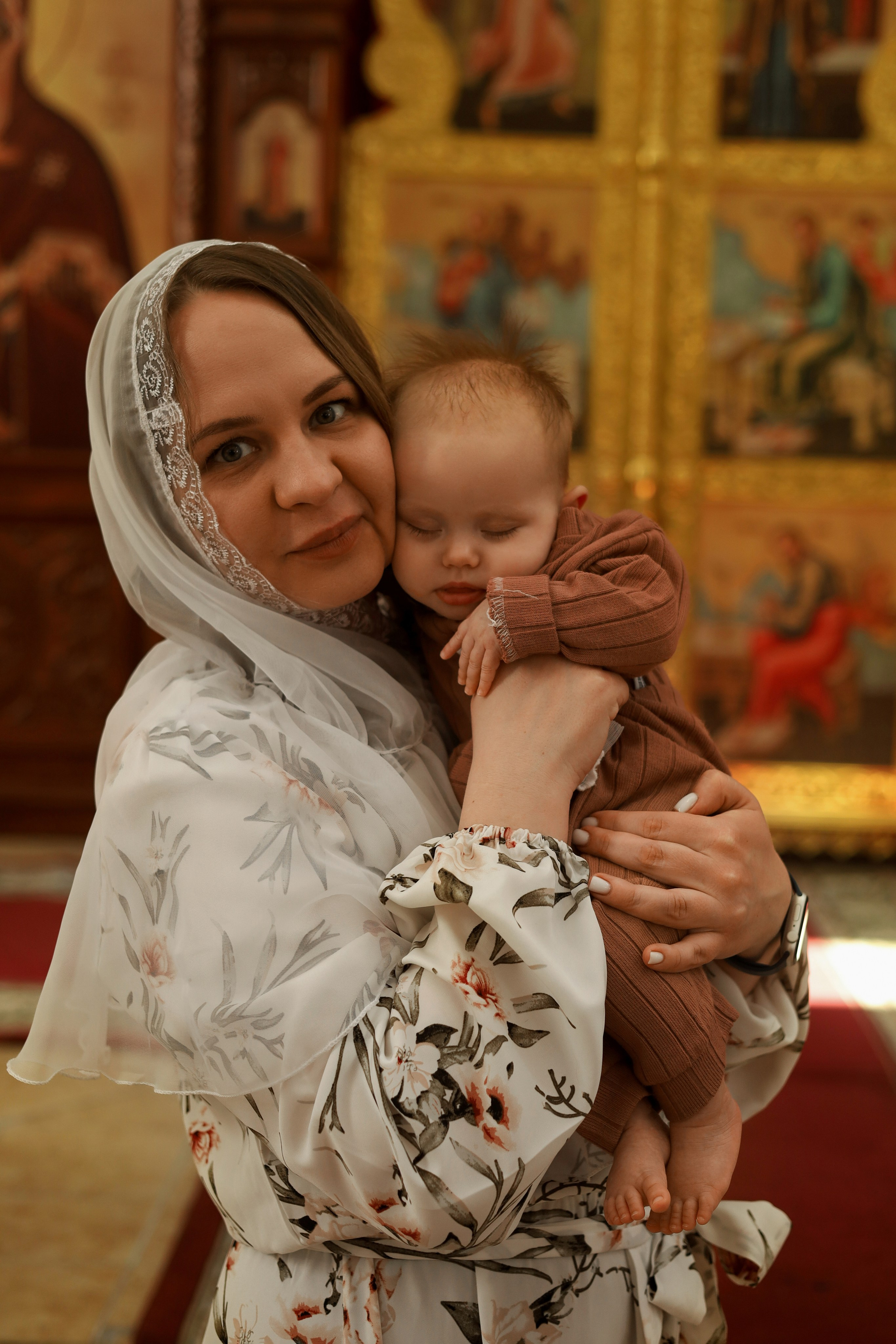 Таинство крещения. Фотограф новорожденных Саратов