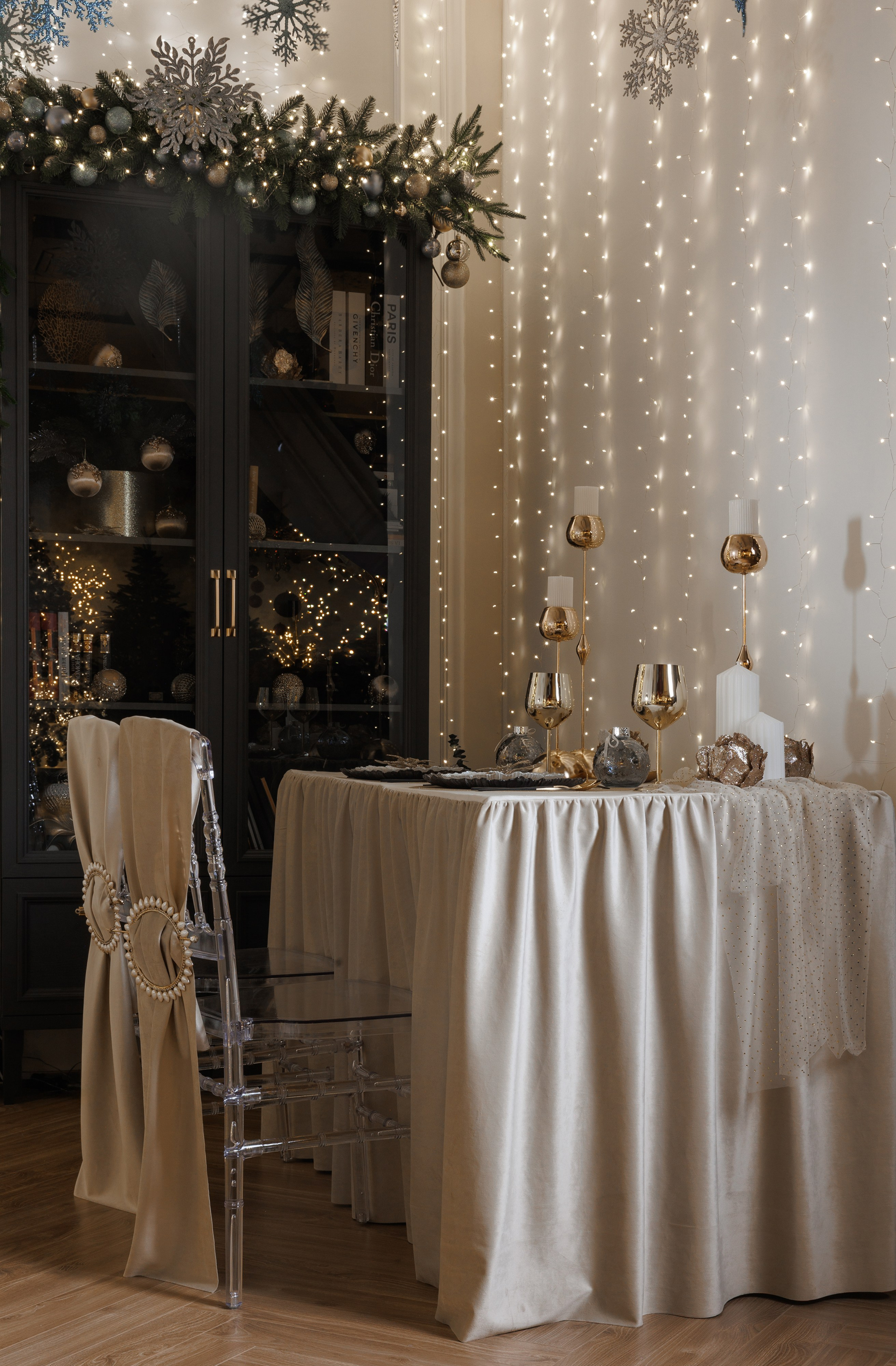 Новогодний интерьер в фотостудии «Океан», город Краснодар. Семейный и детский фотограф в Краснодаре Анна Трашкова