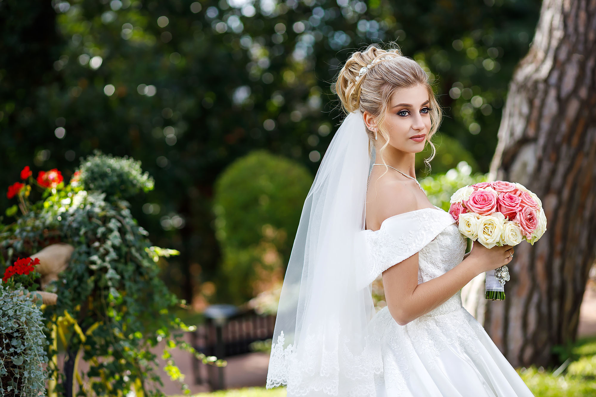 Роман и Юля. Изящная и грациозная свадебная пара. Свадебный фотограф Краснодар, Сочи, Геленджик, Анапа, Ростов