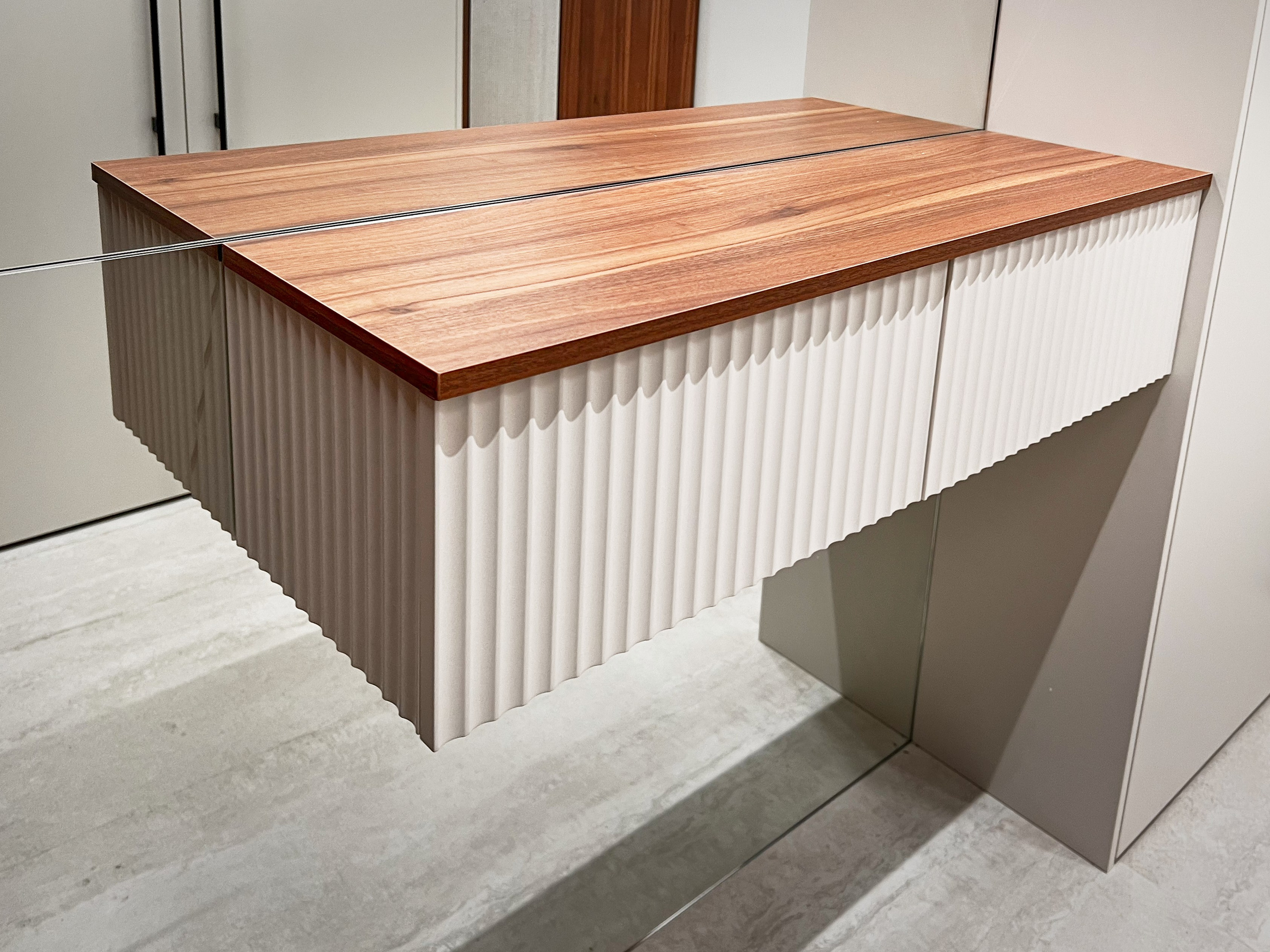 Производство корпусной мебели для дизайнеров интерьеров в Москве — надёжный подрядчик для реализации проектов. Мебель для бизнеса: Блог о торговом оборудовании на заказ в Москве