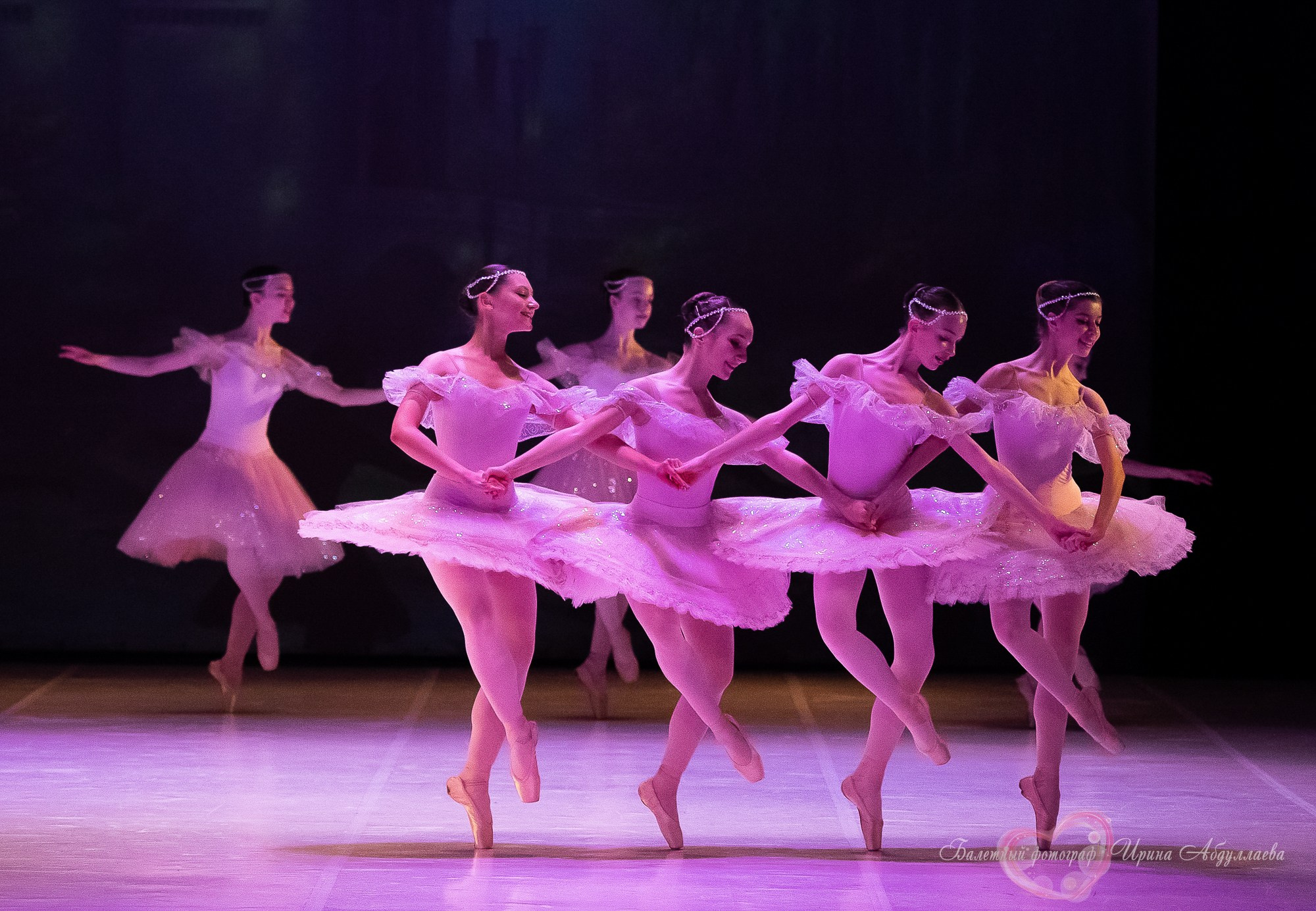 Хореографический колледж ЛЕДЯХ «Наставники»